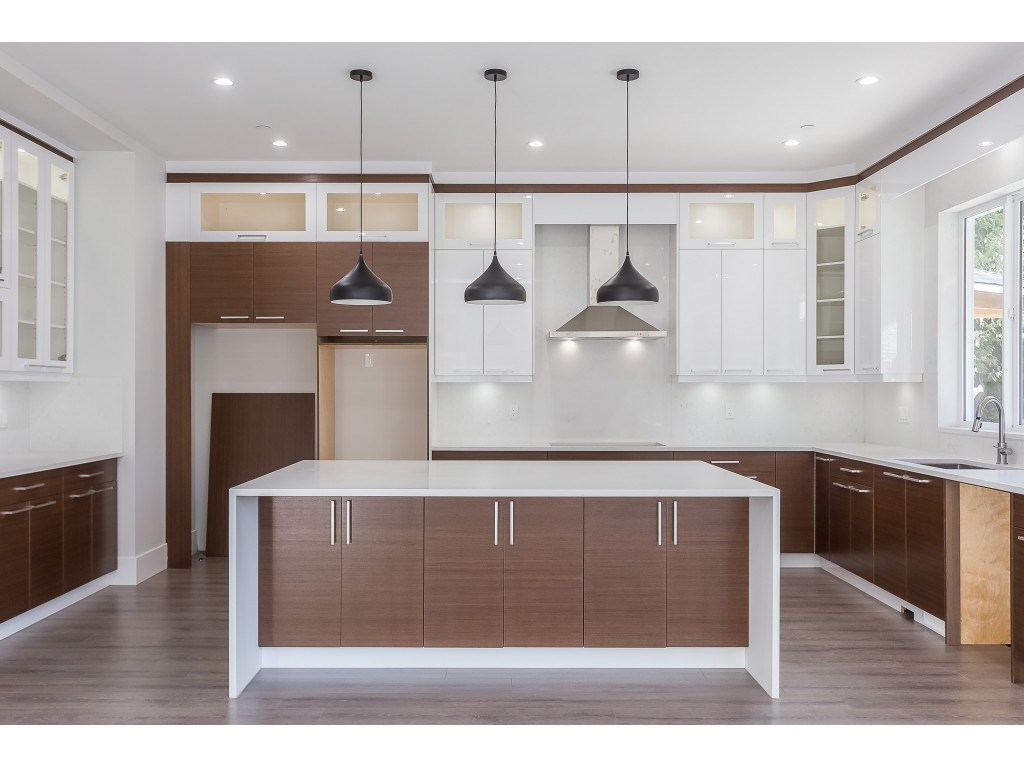 Homes 4440 Emily Carr Place