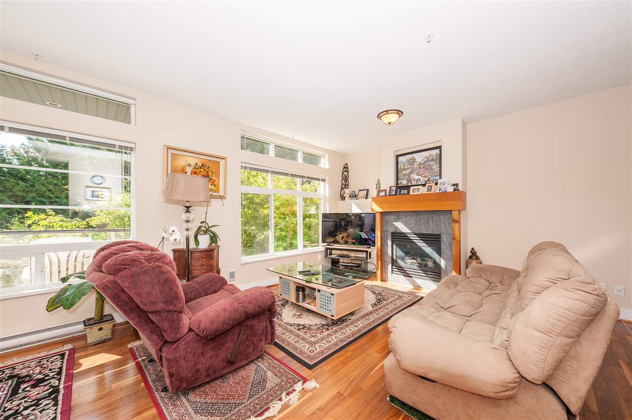 Condos 206 6328 Larkin Drive