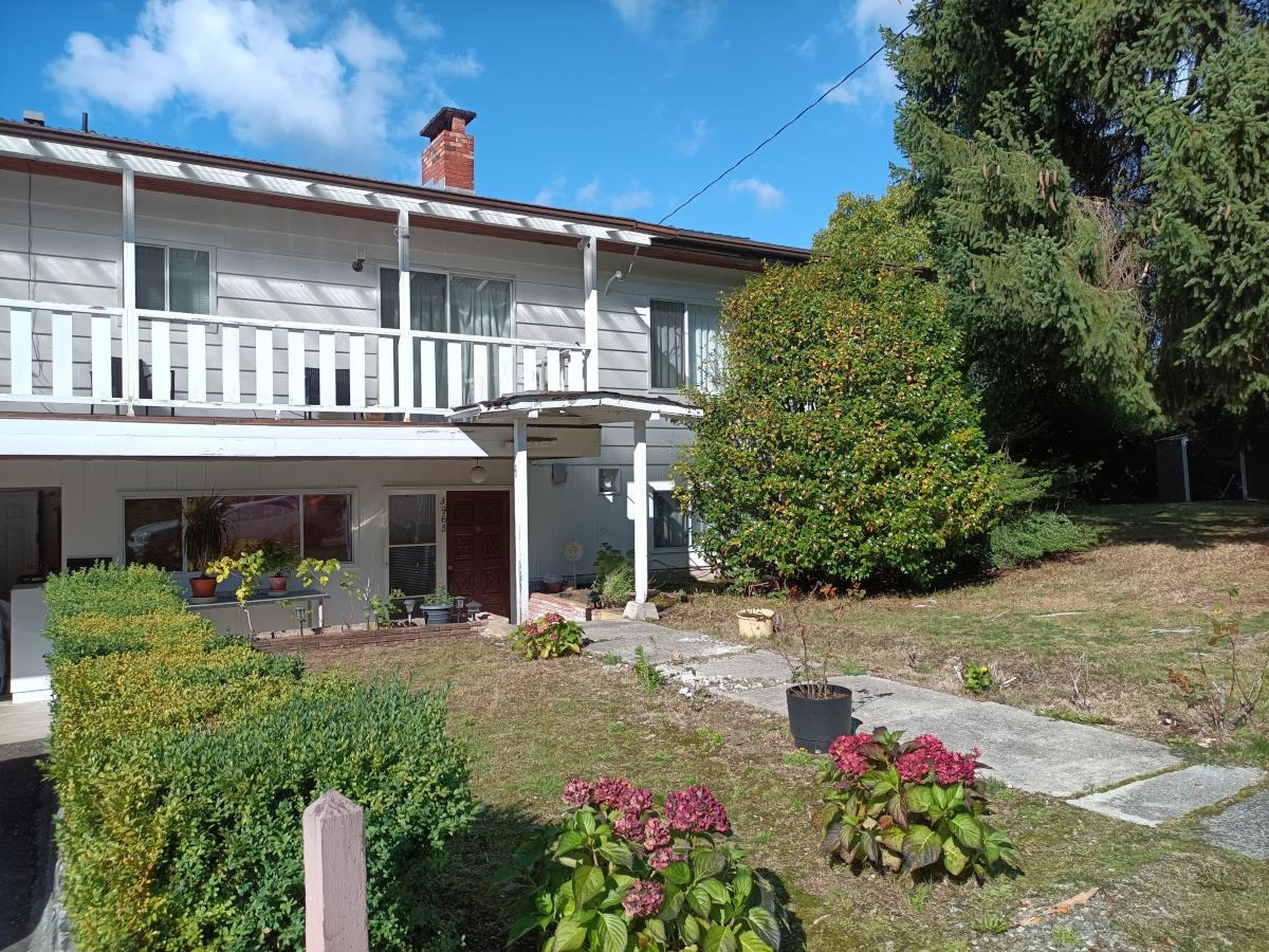 3965 TRENTON PLACE