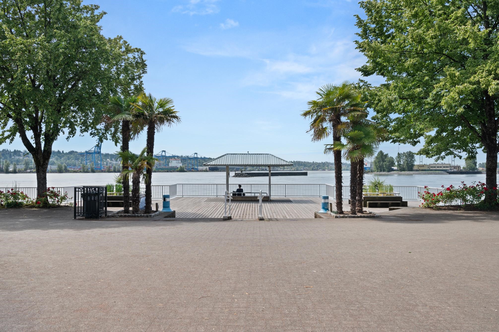 Quay Condo for sale DOCKSIDE 2 bedroom plus den 1,088 sq.ft. (Listed