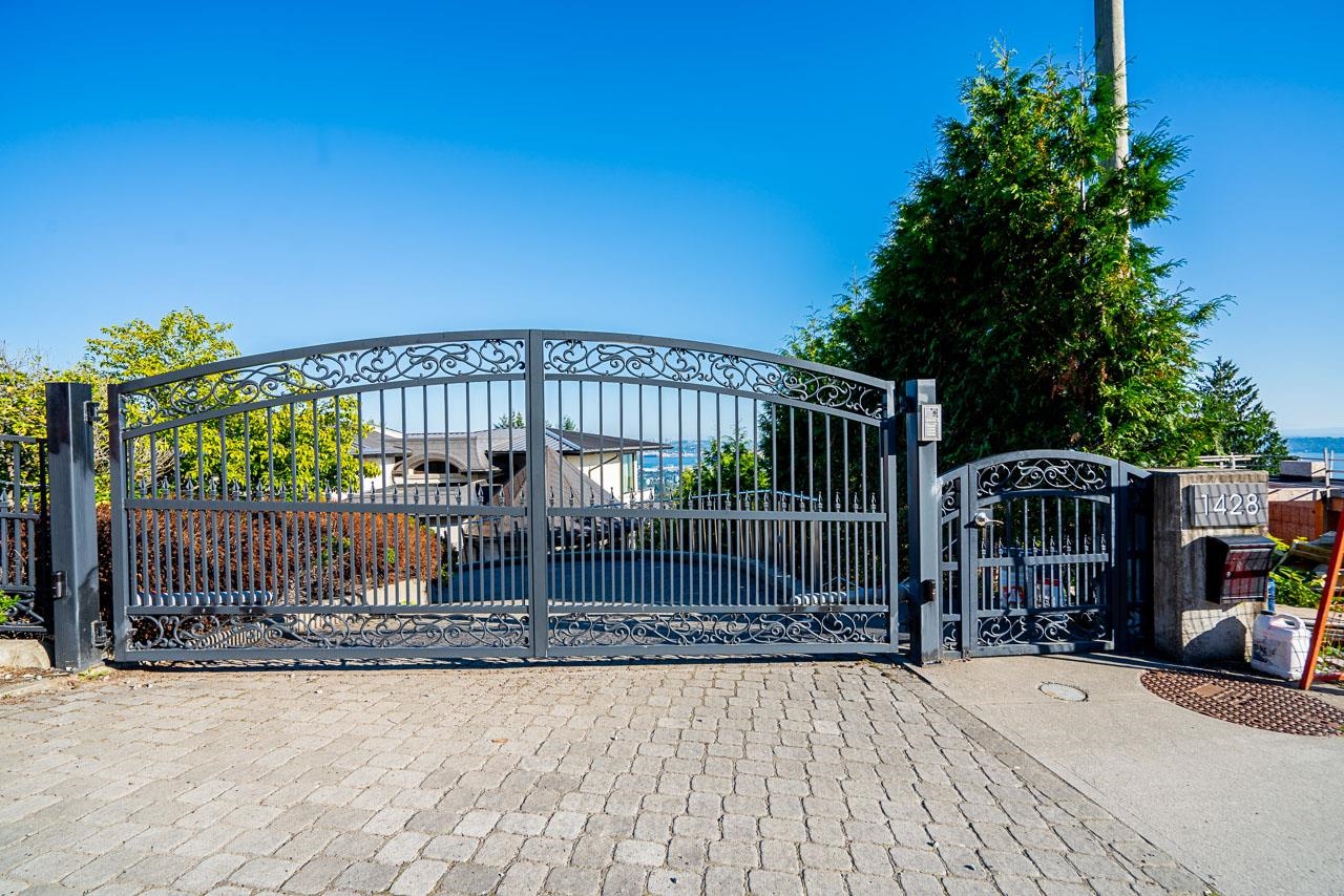 1428 SANDHURST PLACE