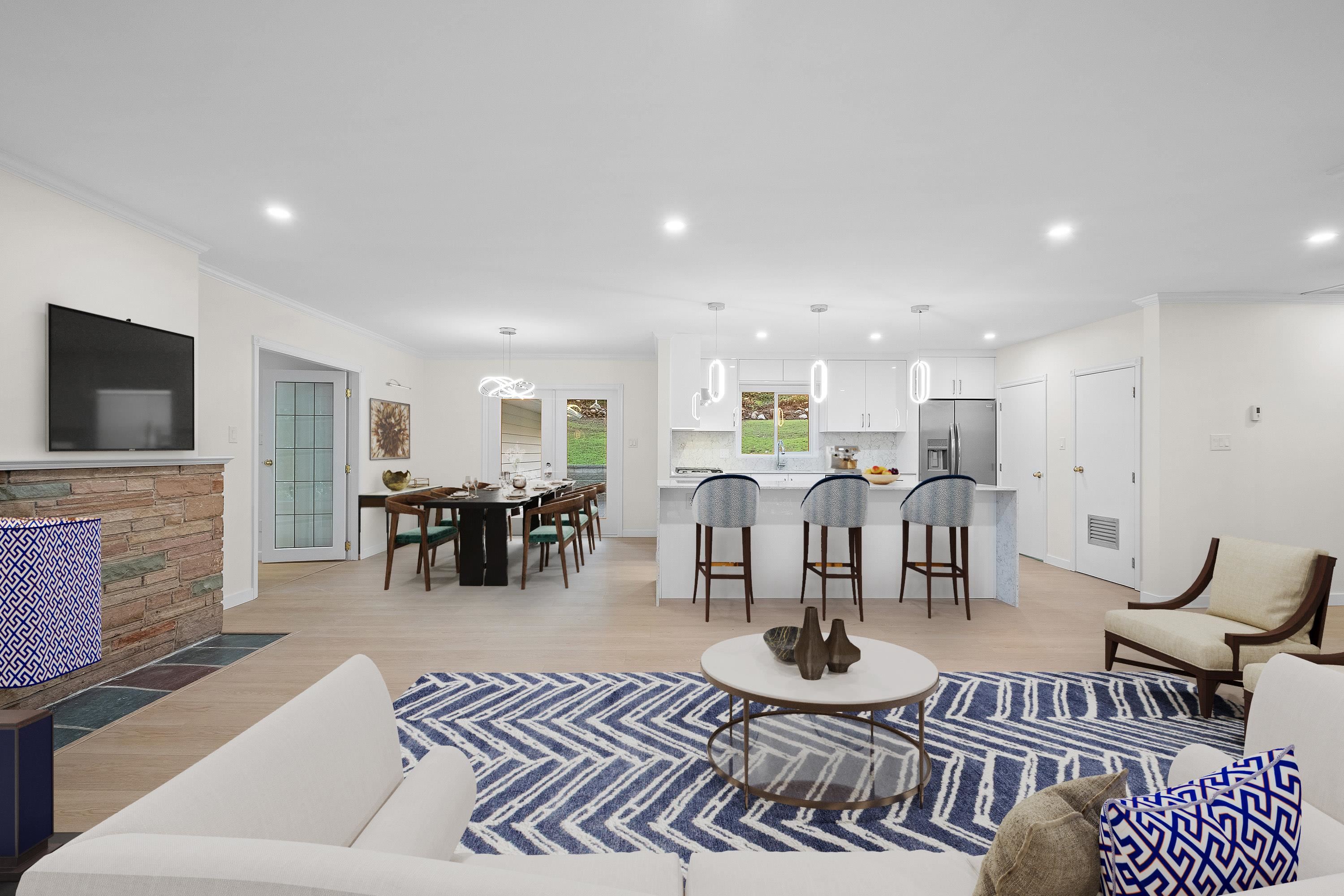 441 SOUTHBOROUGH DRIVE