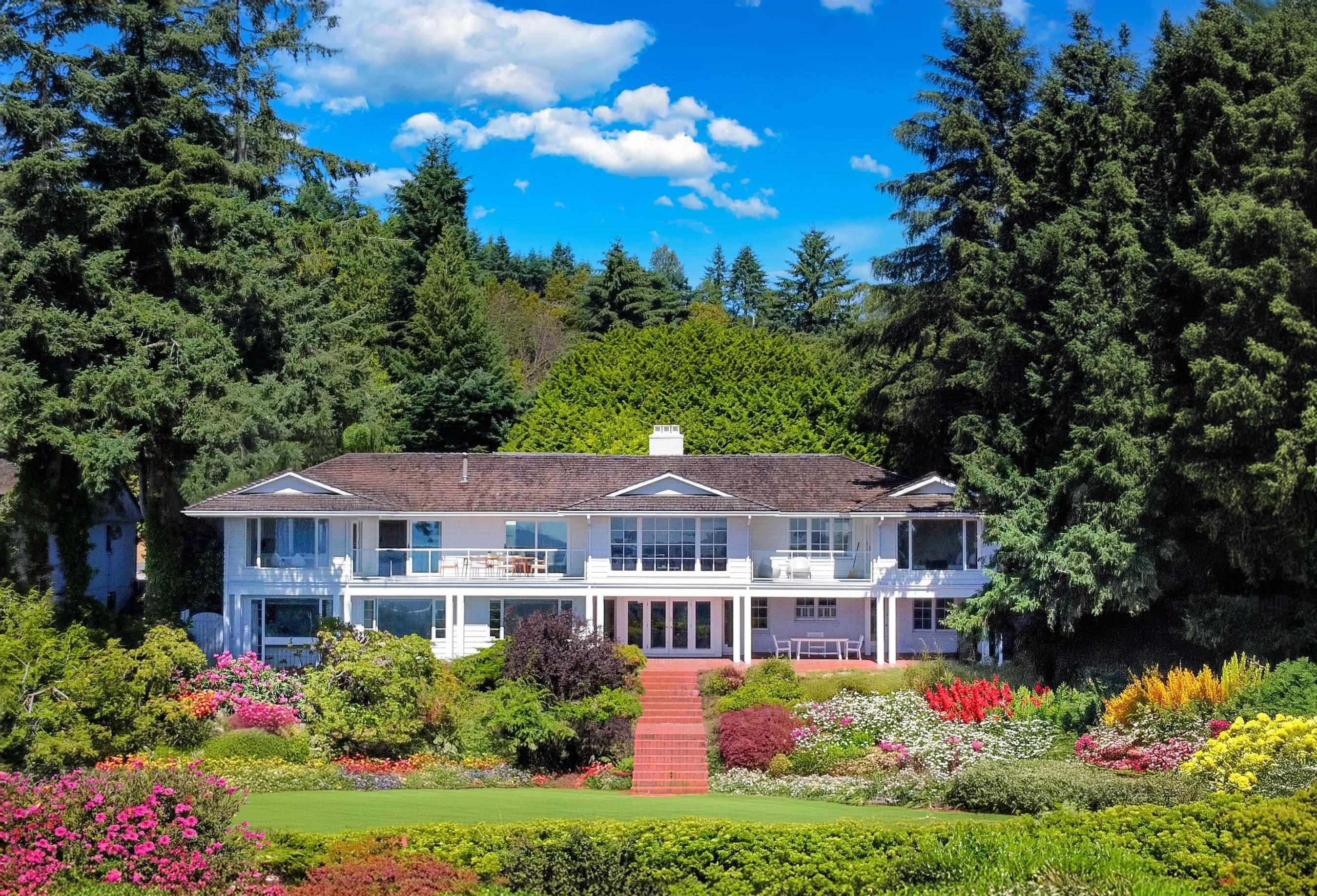 790 FAIRMILE ROAD
