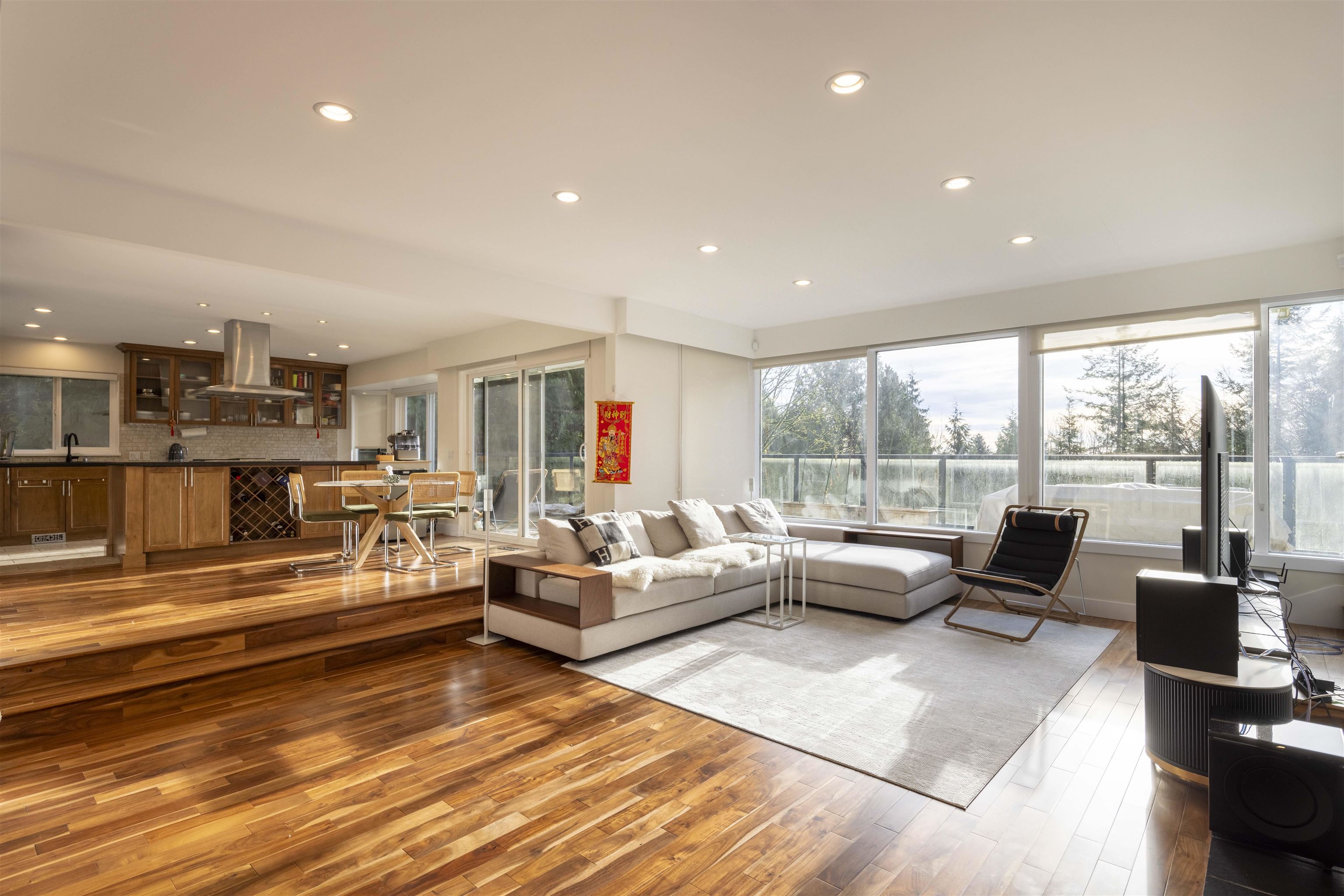 1130 GROVELAND COURT