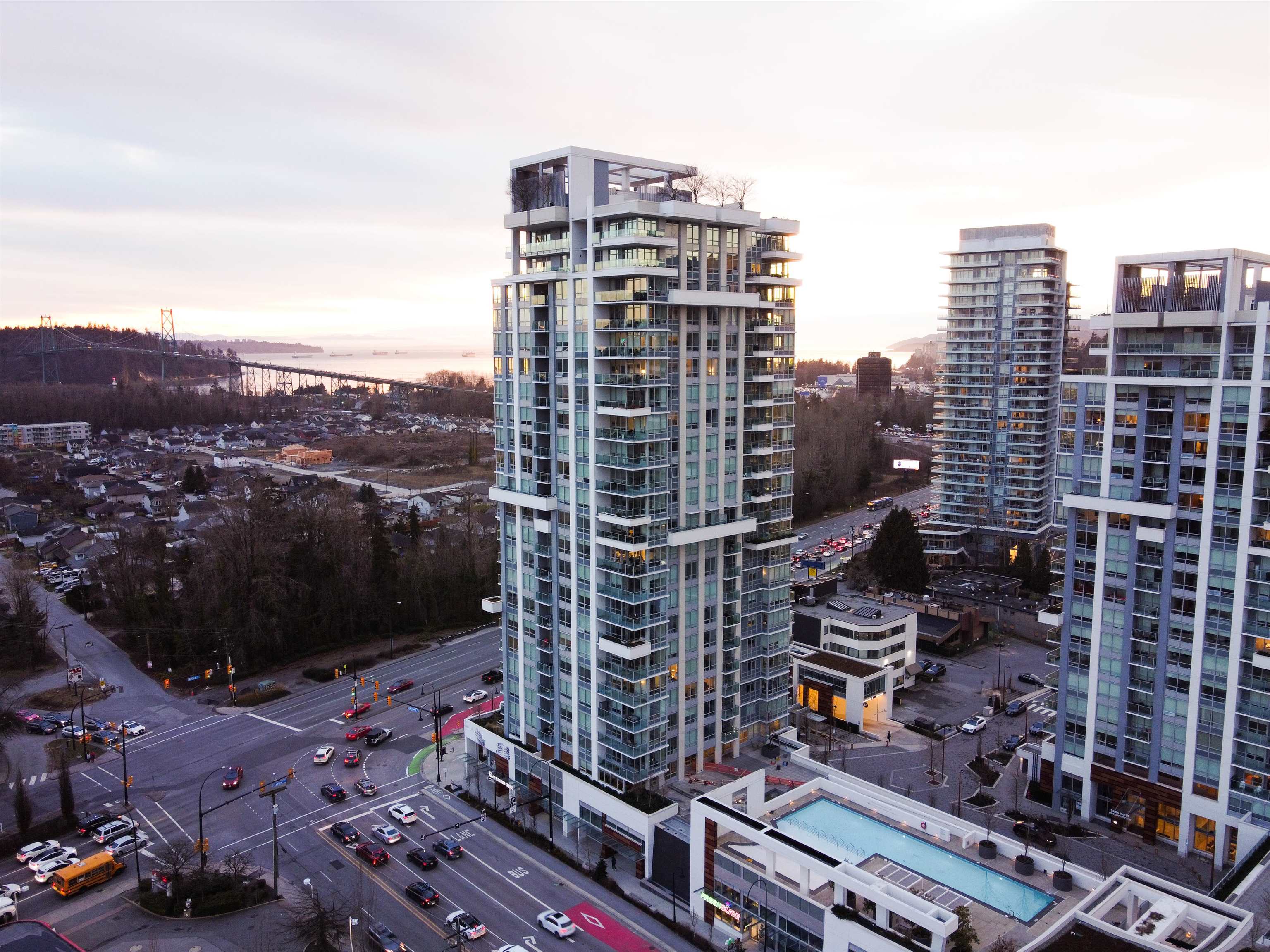 2102 1632 LIONS GATE LANE