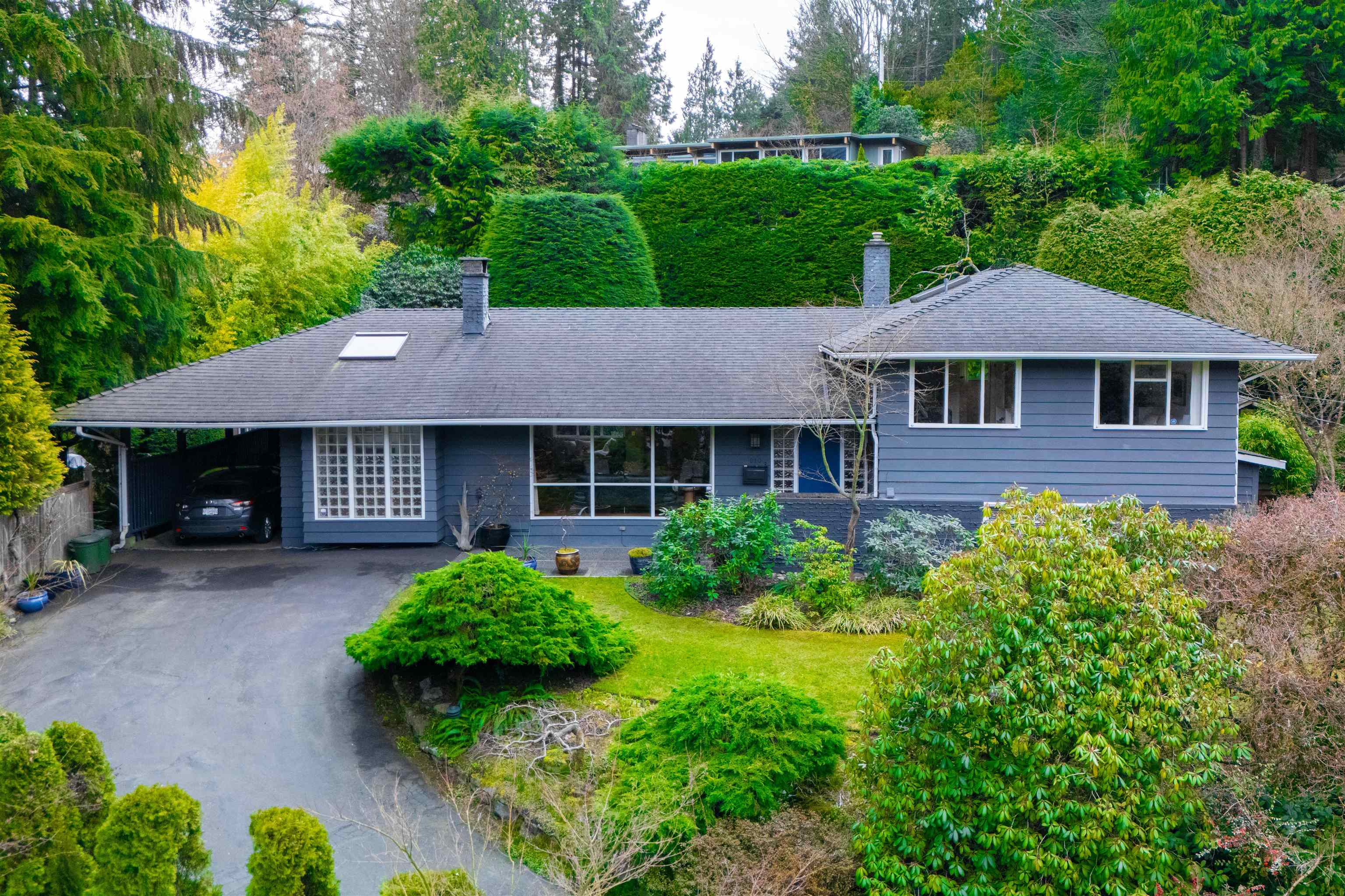 810 BURLEY DRIVE