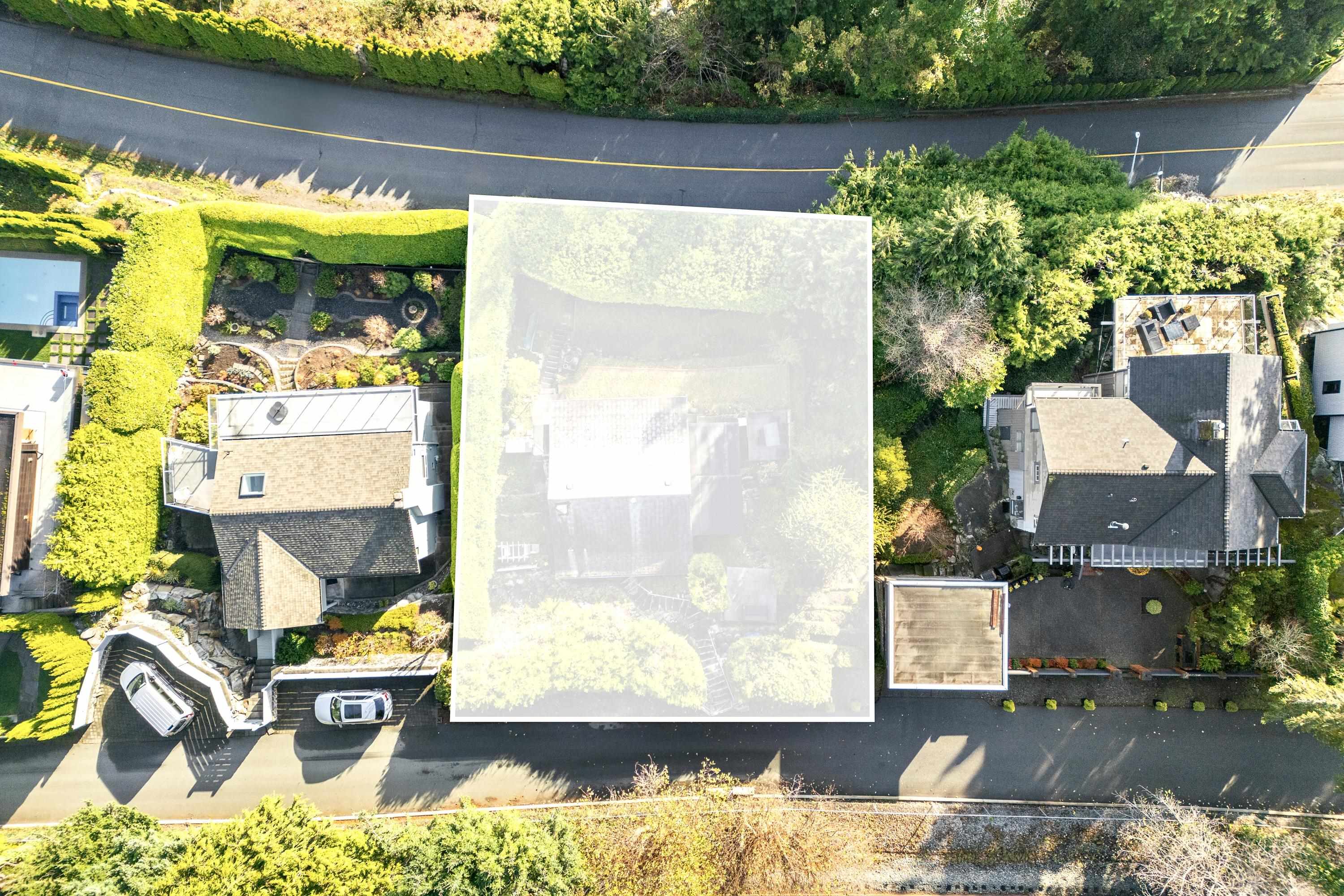 3575 SUNSET LANE