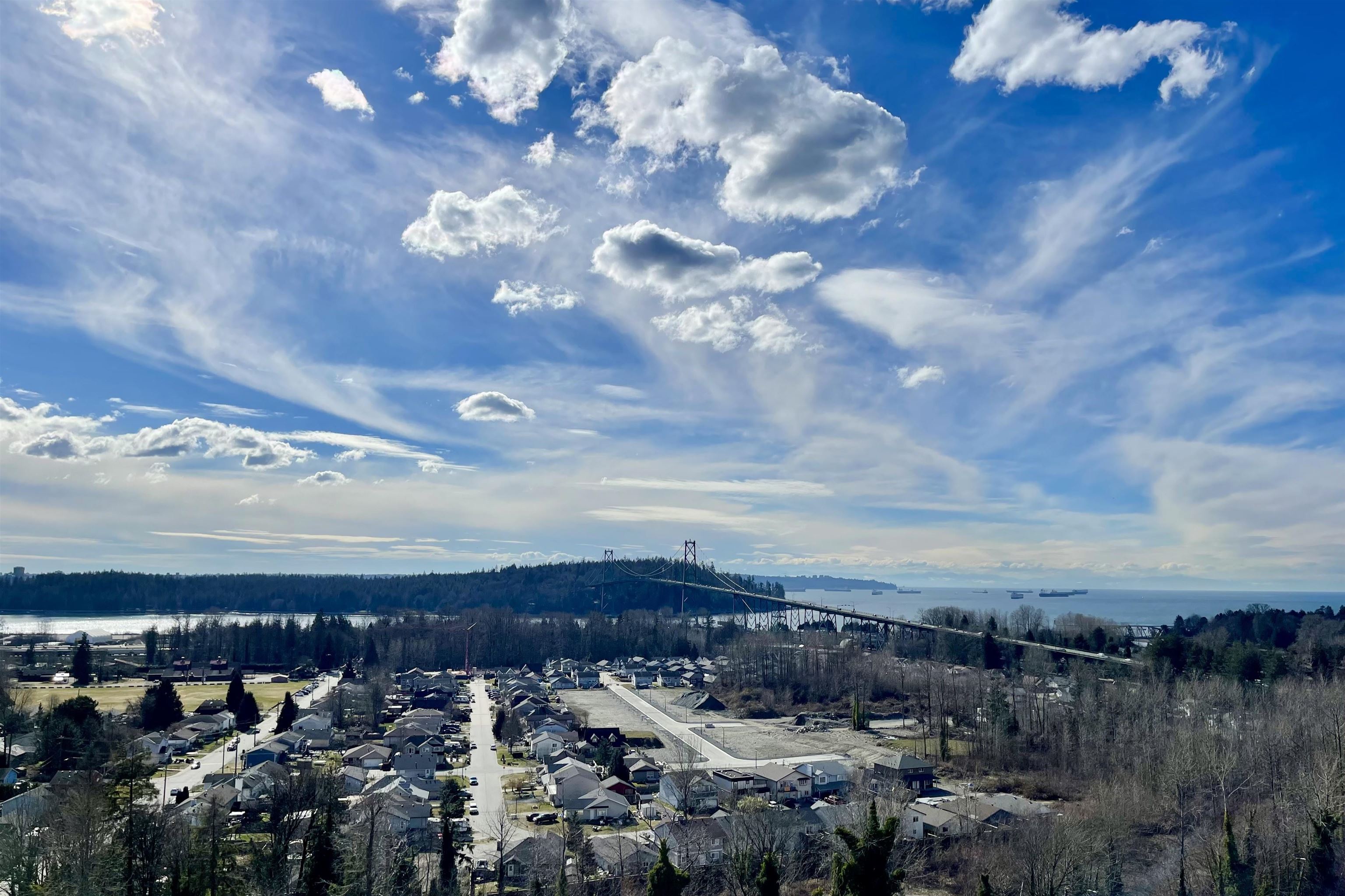 1703 1675 LIONS GATE LANE