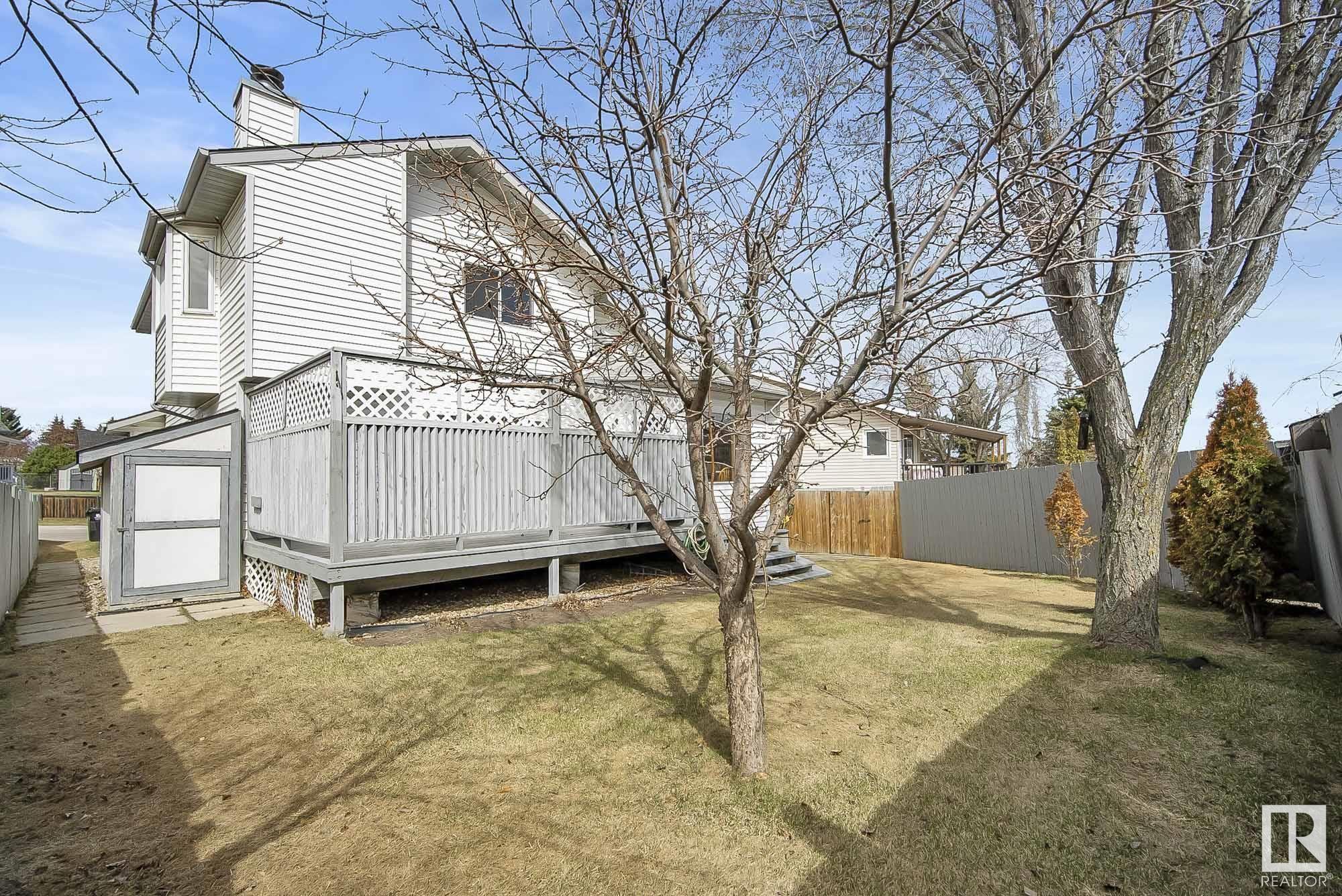      49 CRYSTAL WY , Sherwood Park,  ,T8H 1T9 ;  Listing Number: MLS E4352703