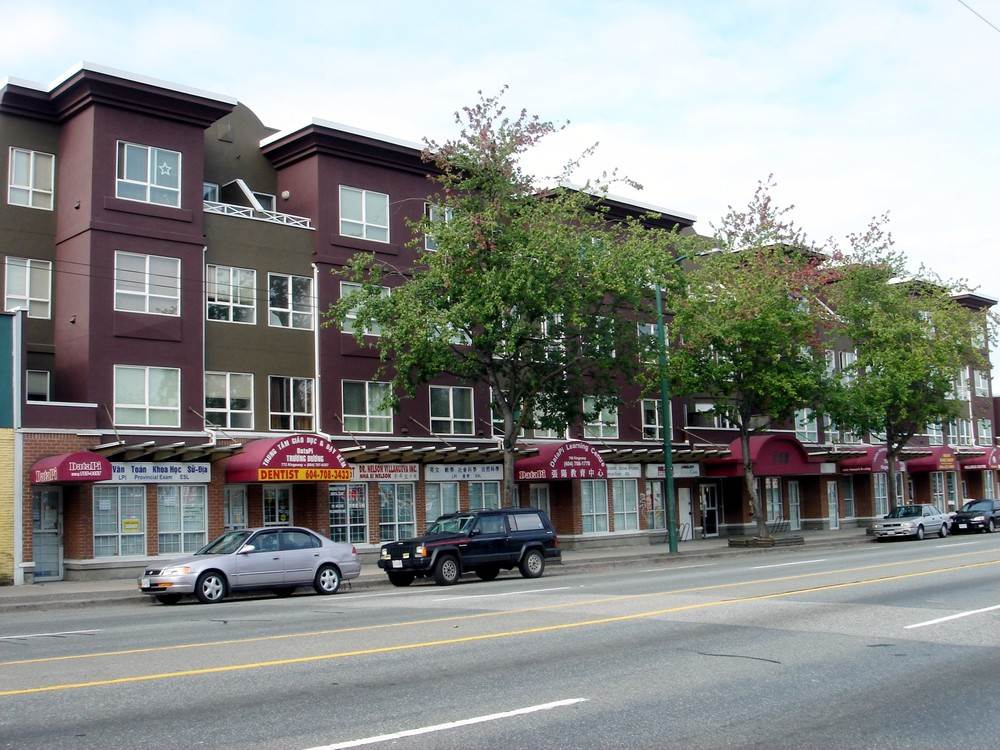 768 KINGSWAY STREET, Vancouver, British Columbia, ,Retail,For Lease,C8041828