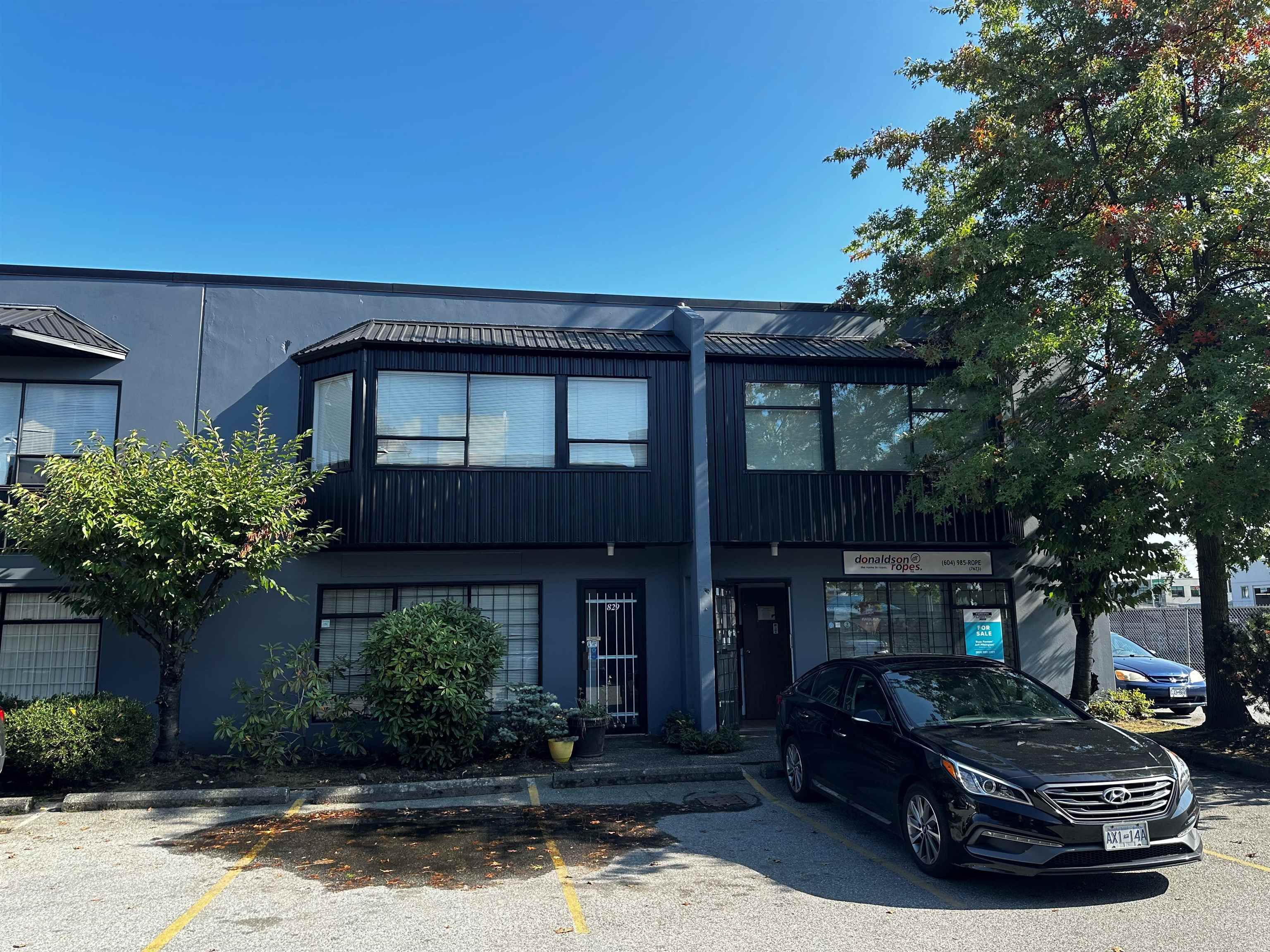 829 & 831 W1ST STREET, North Vancouver, British Columbia , Industrial,For Lease, MLS-C8048264, Richmond Condo for Sale