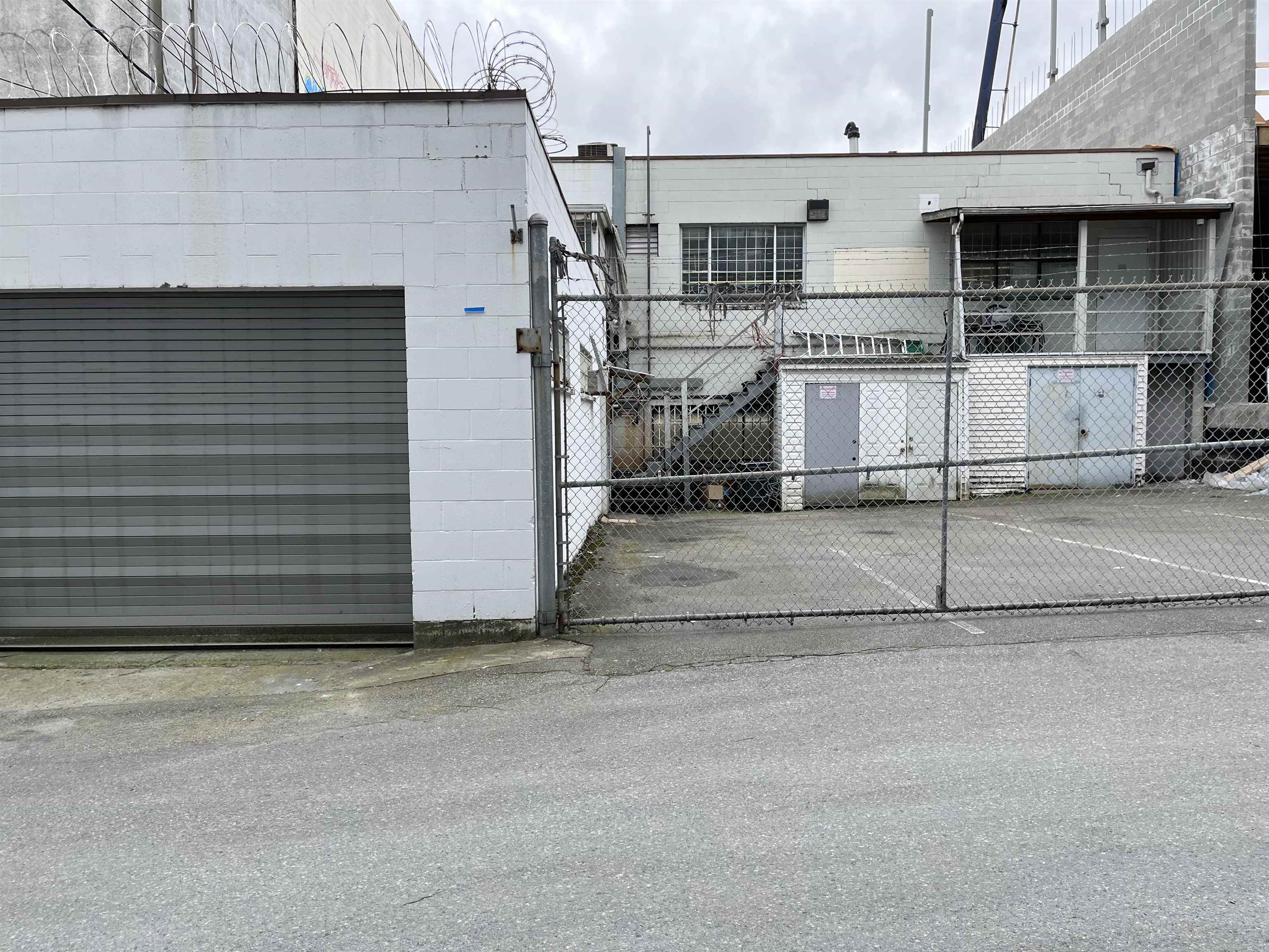 1223 FRANCES STREET, Vancouver, British Columbia, ,Industrial,For Lease,C8050299