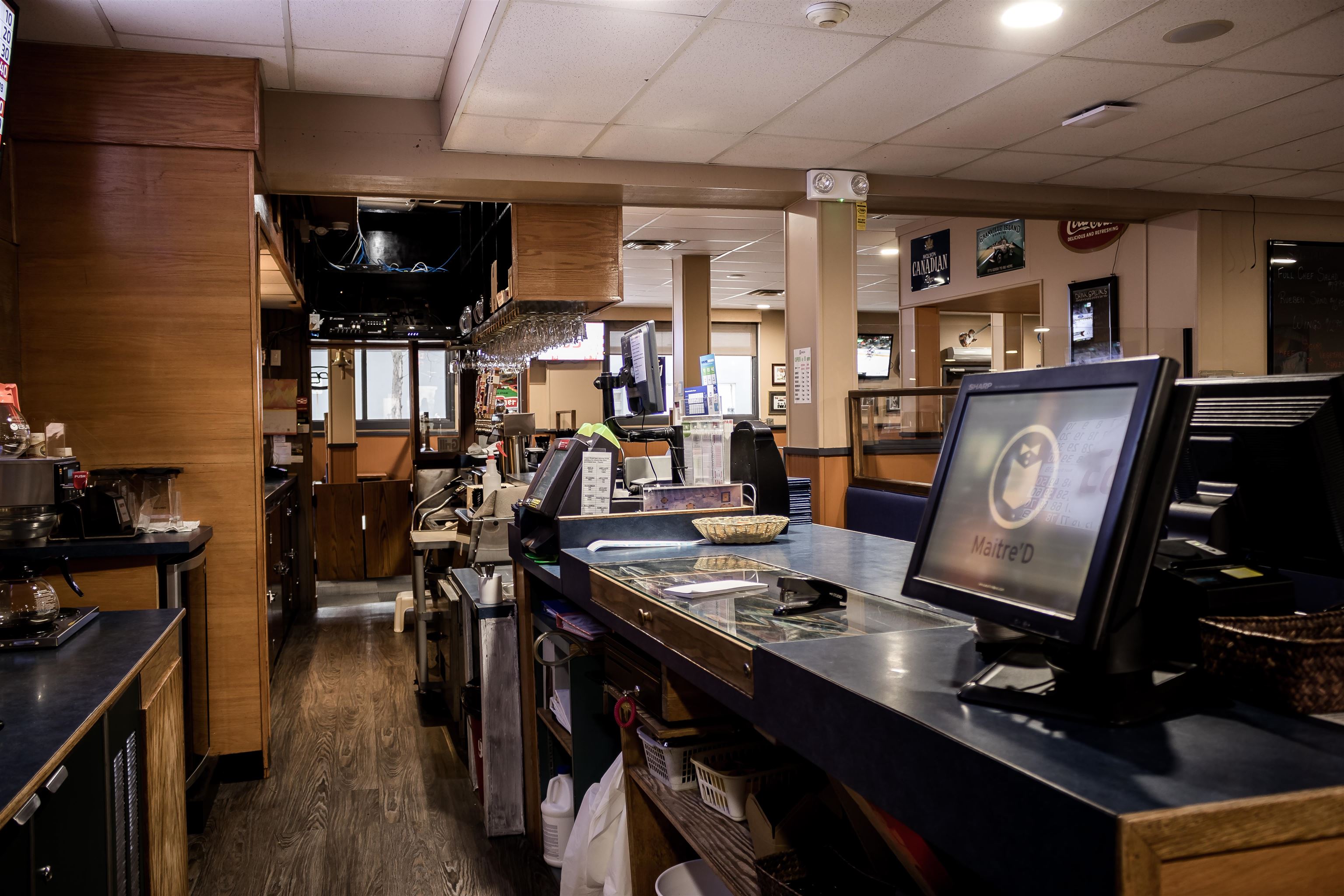 Michael Sung, 975 SPOKANE STREET, No City Value, British Columbia, Business With Property,For Lease ,C8050435