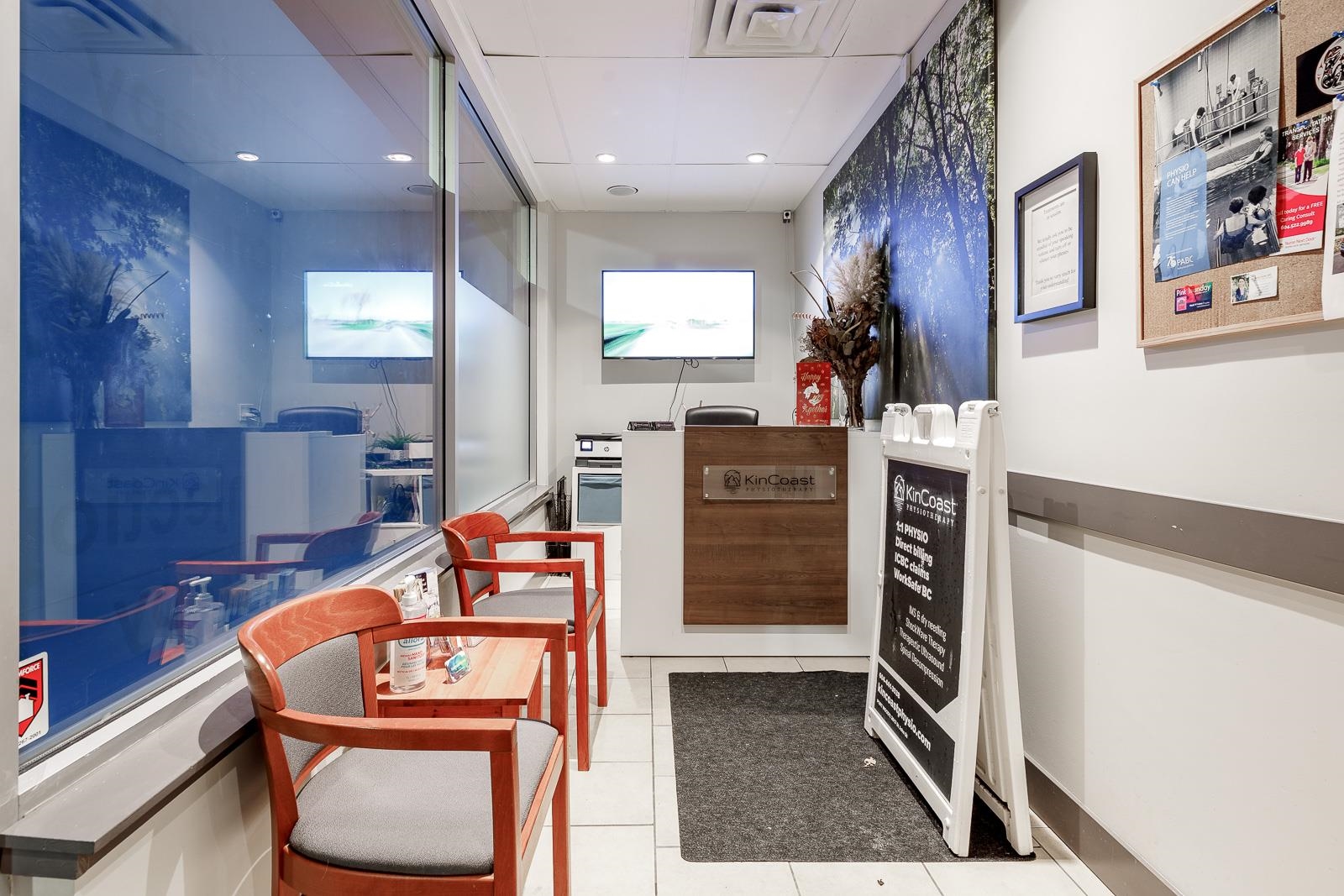 Michael Sung, 2-2617 ST JOHNS STREET, Port Moody, British Columbia, Retail,For Lease ,C8050588
