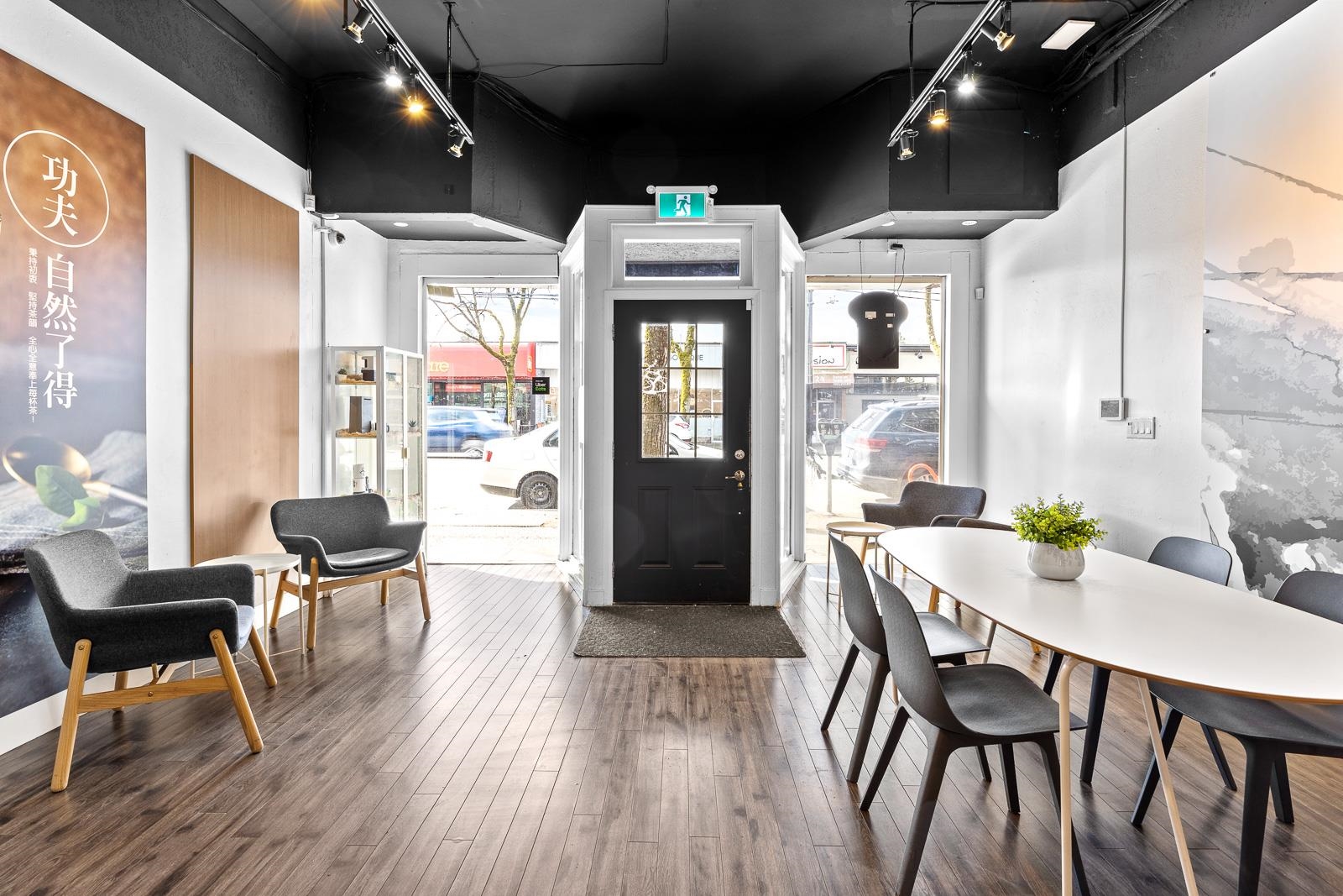Wilson Lam Realtor, 2855 BROADWAY STREET, Vancouver, British Columbia V6K 2G6, Business,For Lease ,C8050672