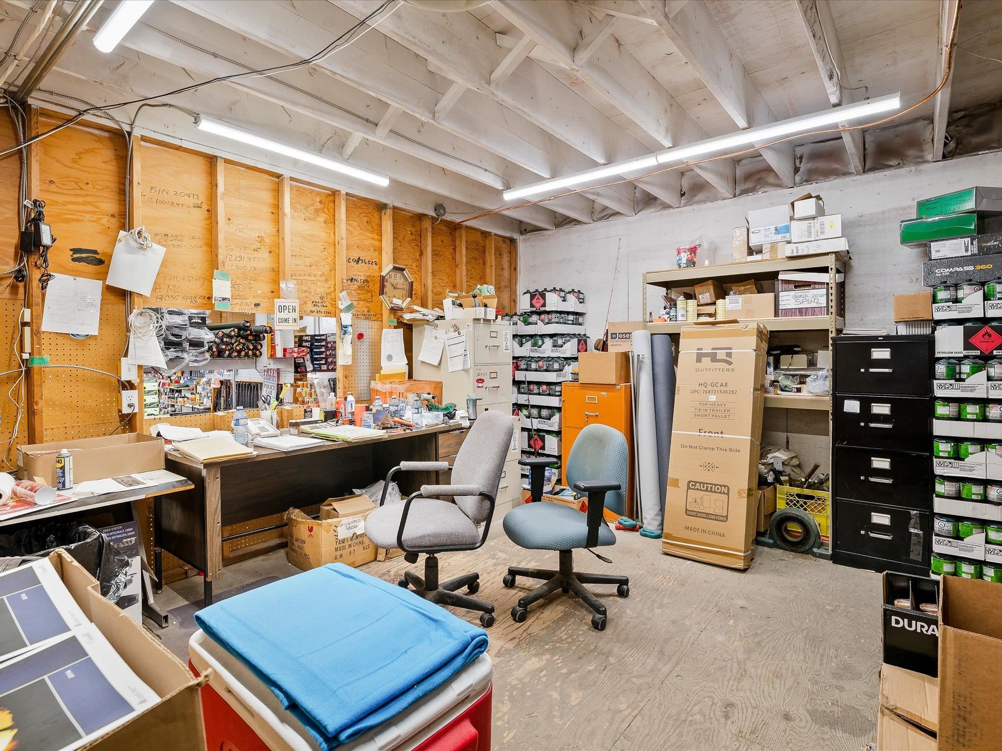 1380 BIRCH STREET, Pemberton, British Columbia, ,Retail,For Lease,C8052429