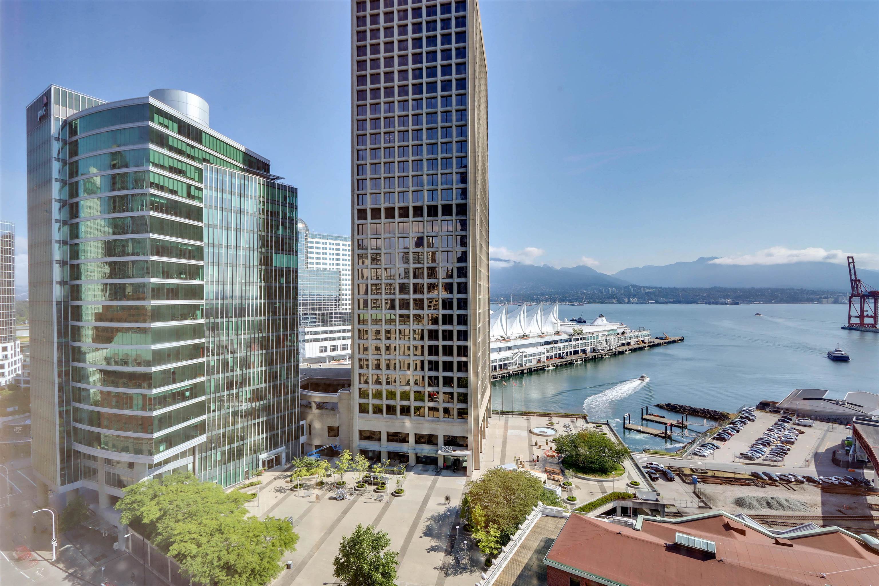 1390-320 GRANVILLE STREET, Vancouver, British Columbia, ,Office,For Lease,C8052509