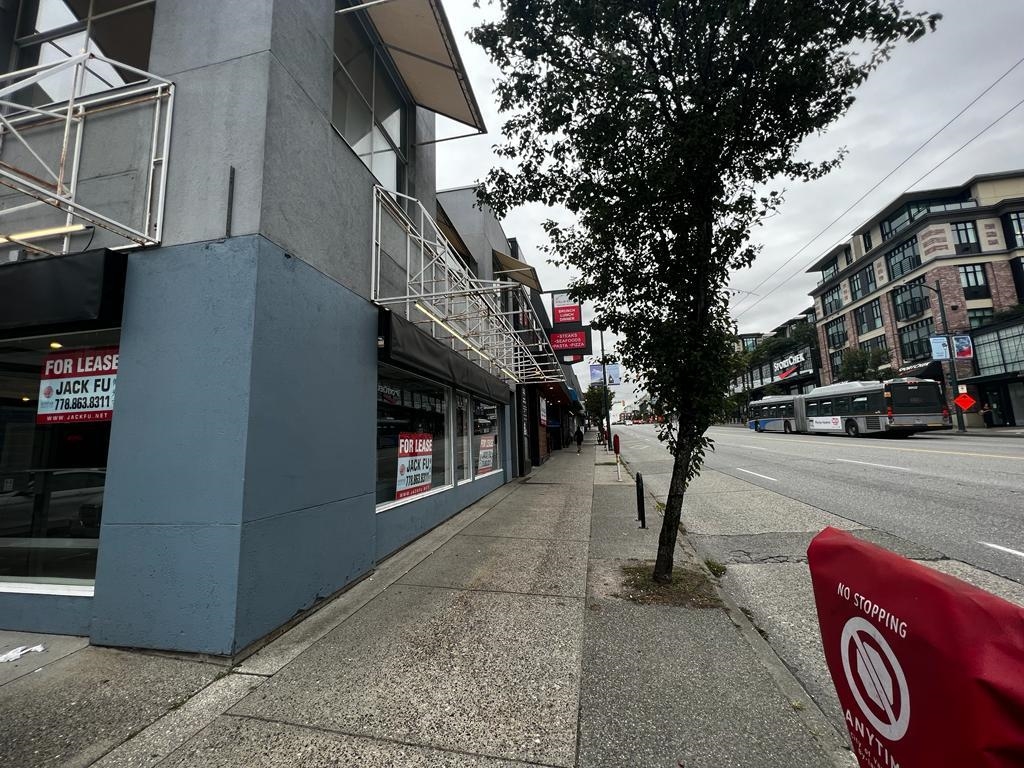 101-75 WBROADWAY, Vancouver, British Columbia, ,Retail,For Lease,C8053530