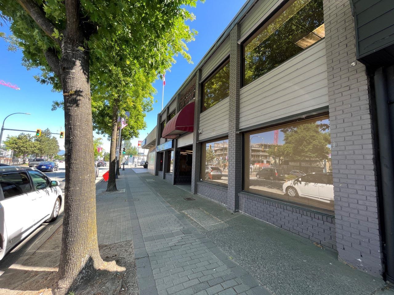 102-10706 KING GEORGE BOULEVARD, Surrey, British Columbia, ,Office,For Lease,C8055814