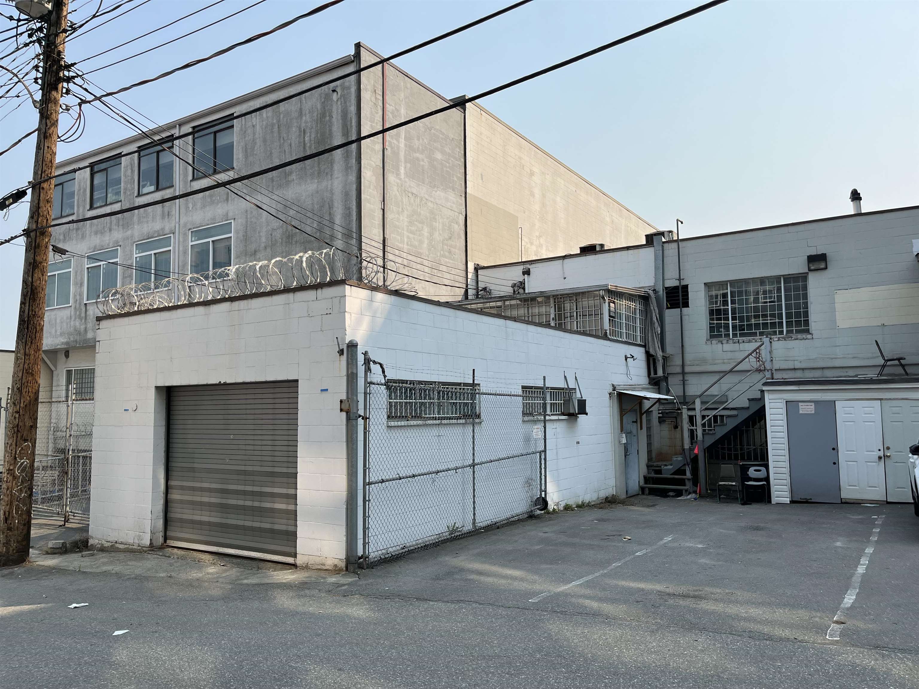 1223 FRANCES STREET, Vancouver, British Columbia, ,Industrial,For Lease,C8055816