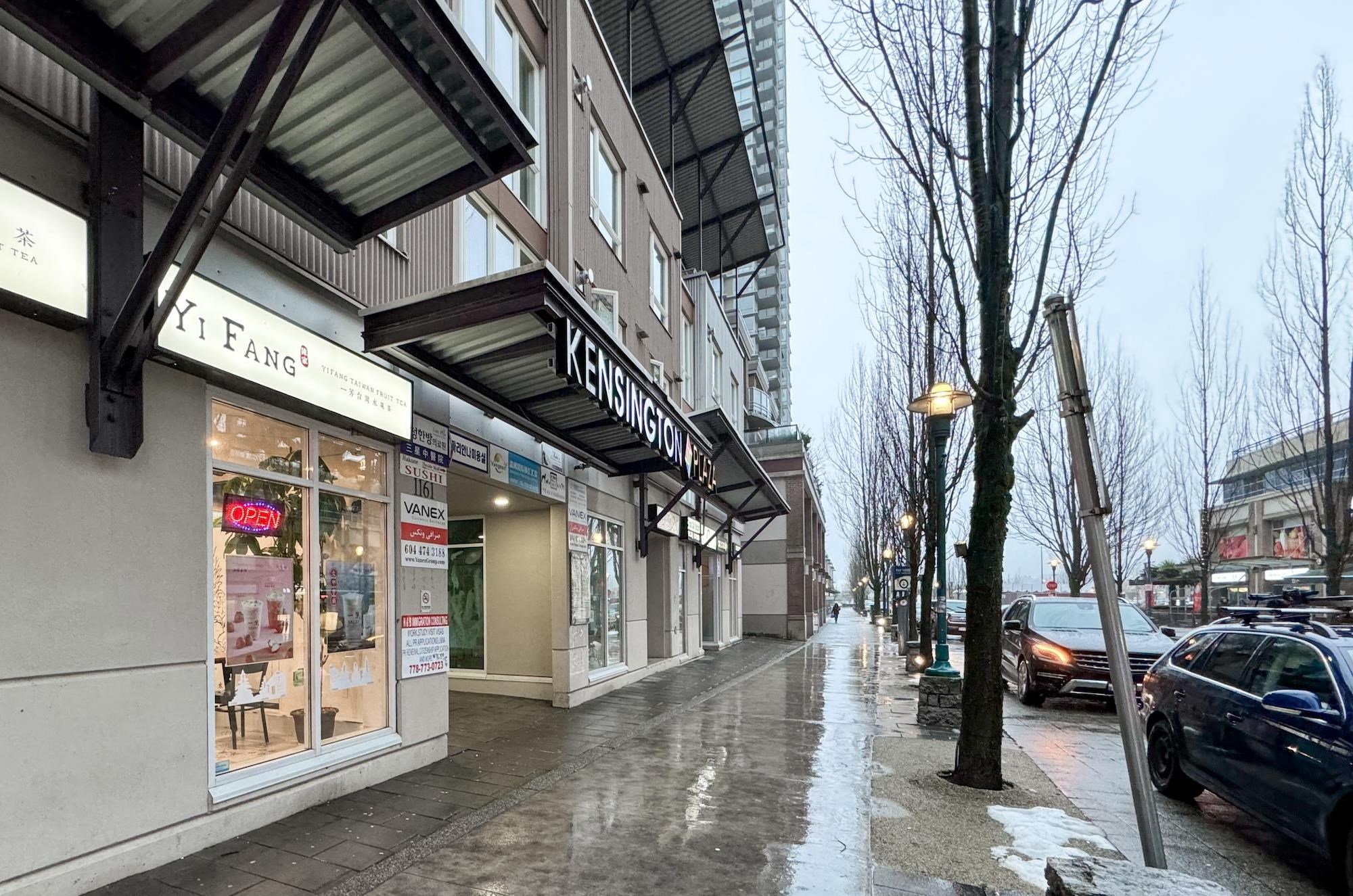 17-1161 THE HIGH STREET, Coquitlam, British Columbia, ,Retail,For Lease,C8056989