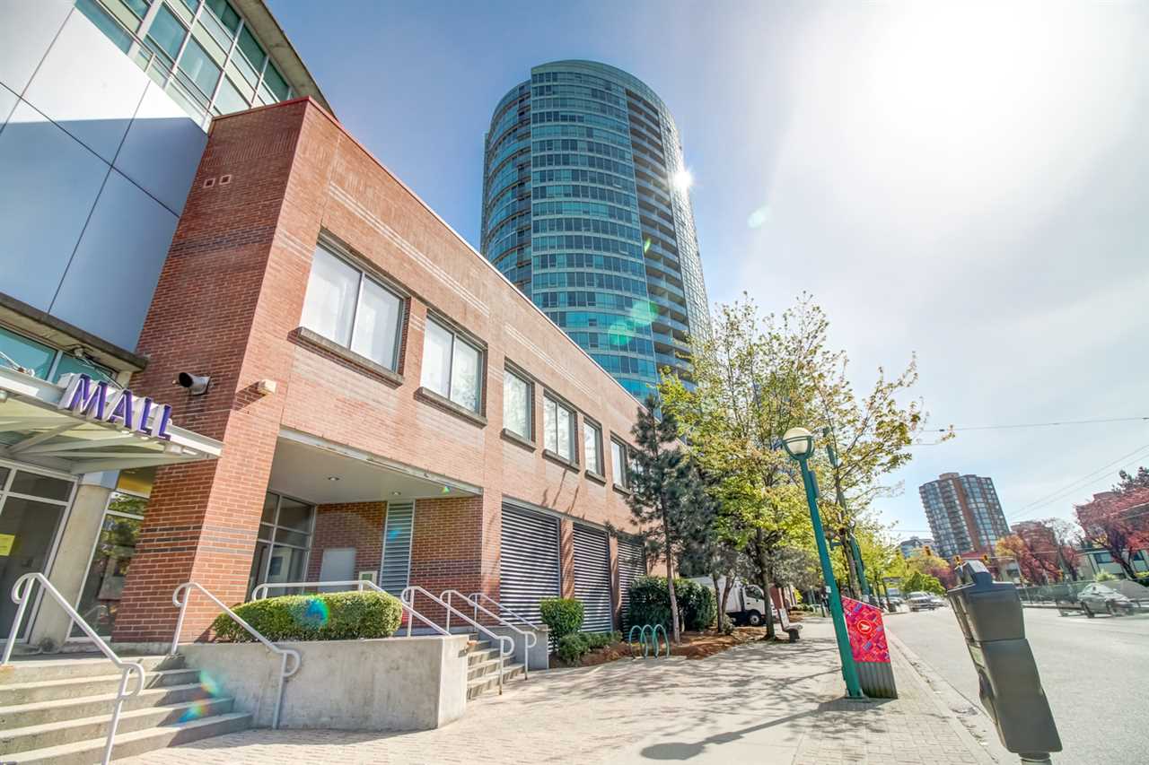 6088 WILLINGDON AVENUE #2102, BURNABY, BC V5H 4V2