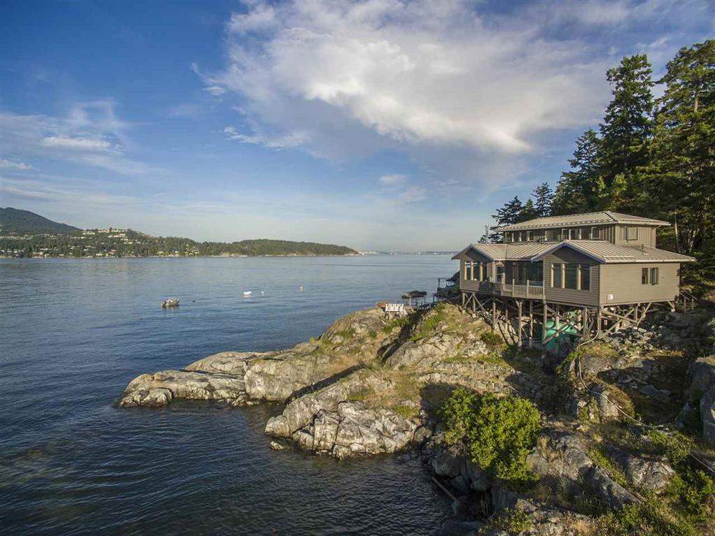 22 PASSAGE ISLAND, WEST VANCOUVER, BC V7W 1V7 WEST VAN REALTOR DAVID C. RUNTÉ