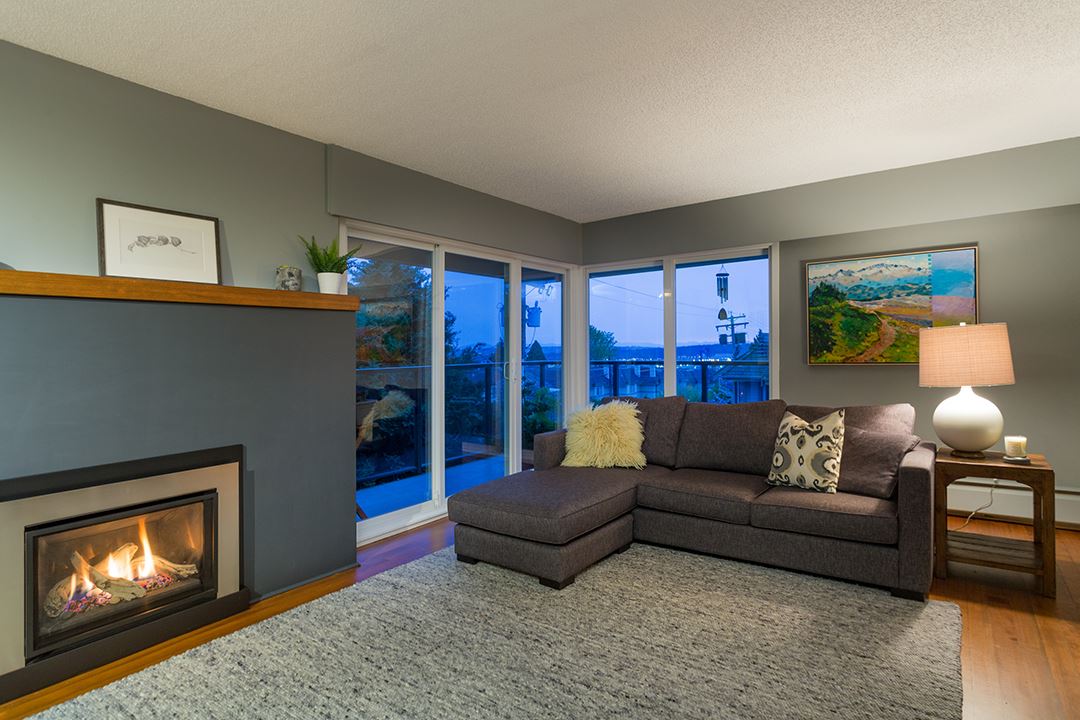 1515 Chesterfield Avenue 305 North Vancouver Bc V7m 2n5 Mike