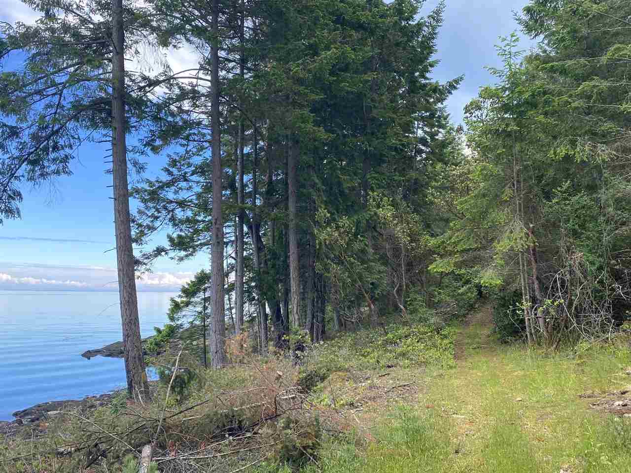 740 EAGLES REST, Galiano Island, British Columbia, ,Land Only,For Sale,R2586632