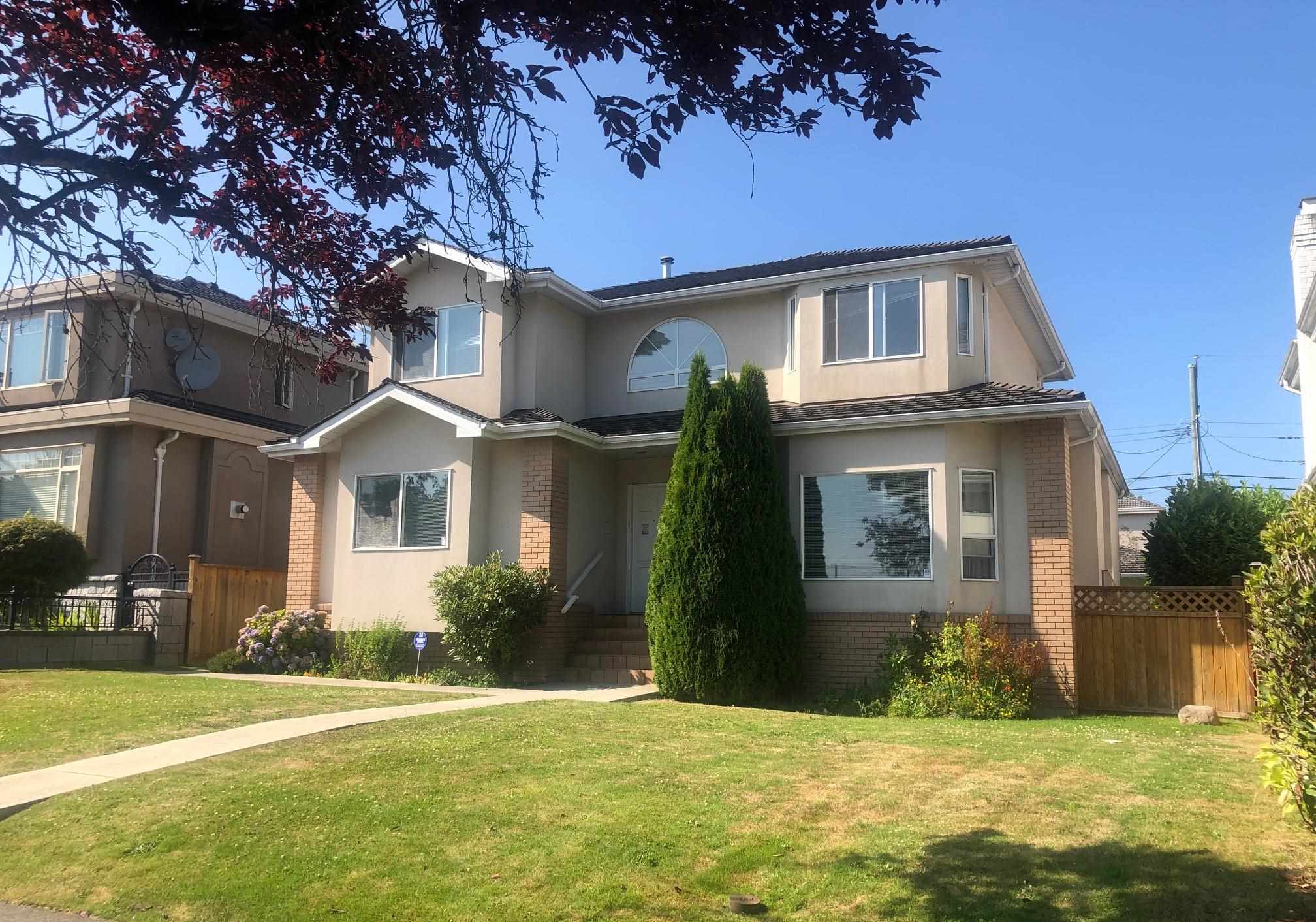 219 42ND, British Columbia V5Y 2T2, 4 Bedrooms Bedrooms, ,3 BathroomsBathrooms,Residential Detached,For Sale,42ND,R2605839