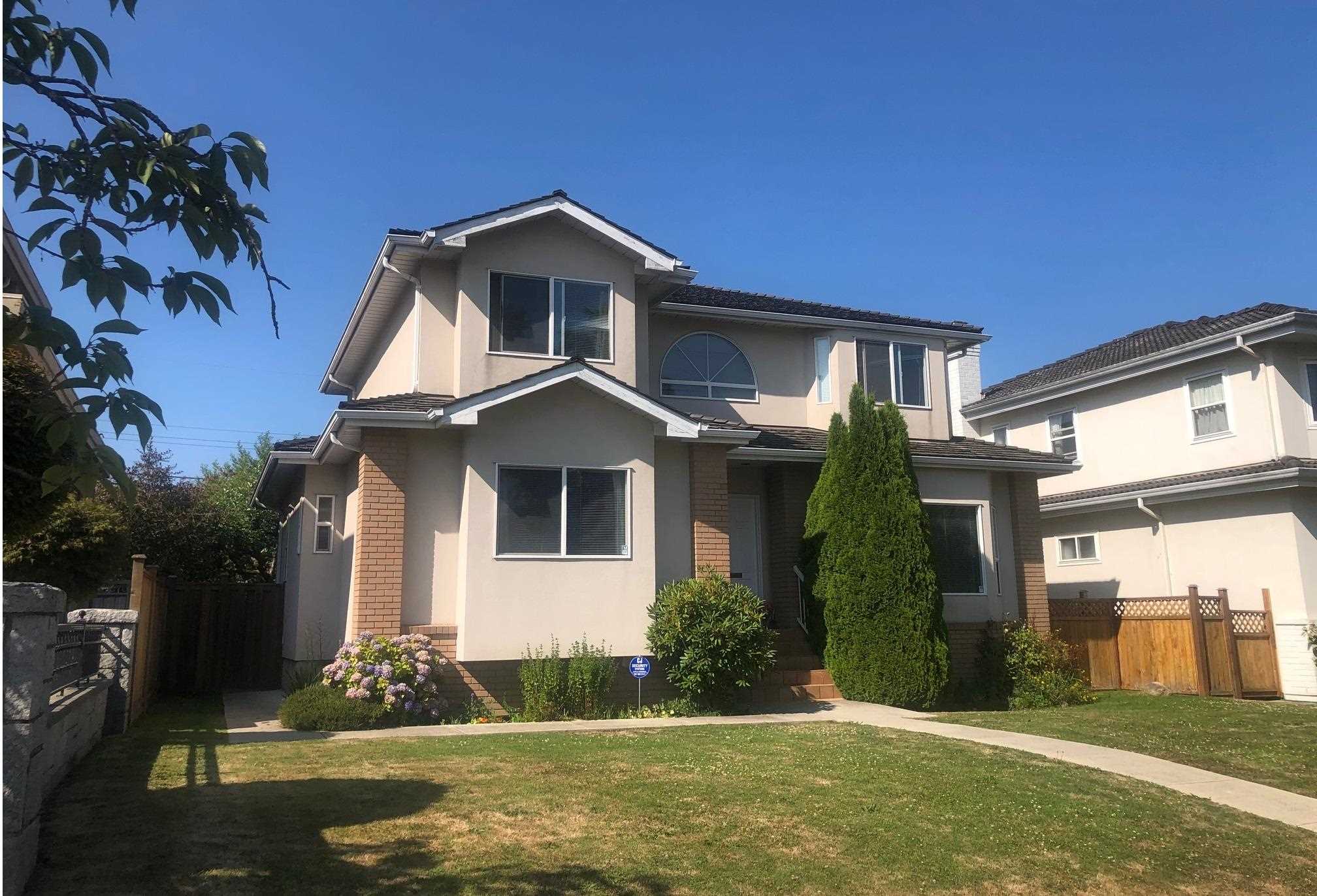 219 42ND, British Columbia V5Y 2T2, 4 Bedrooms Bedrooms, ,3 BathroomsBathrooms,Residential Detached,For Sale,42ND,R2605839