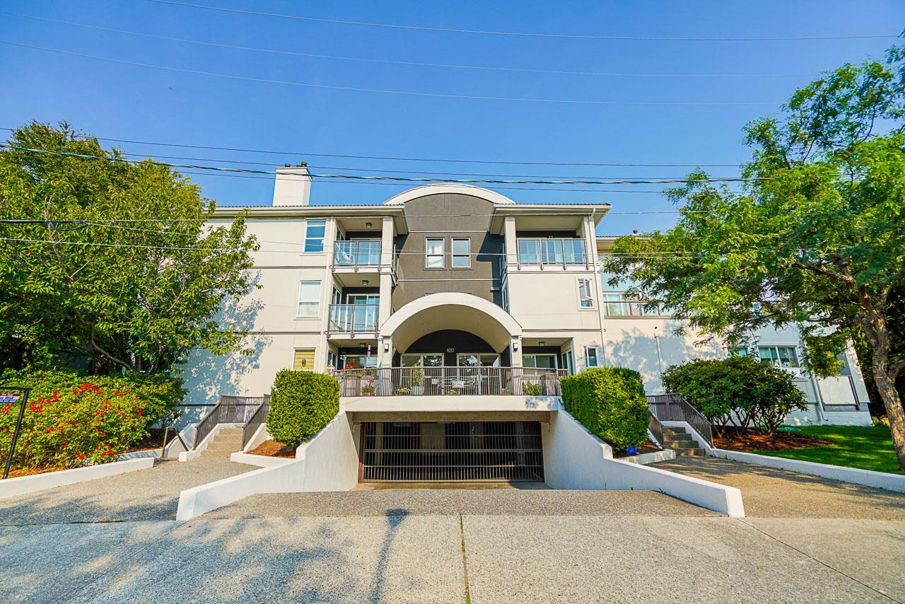 All Condos & Apartments for Sale in White Rock, South Surrey, BC