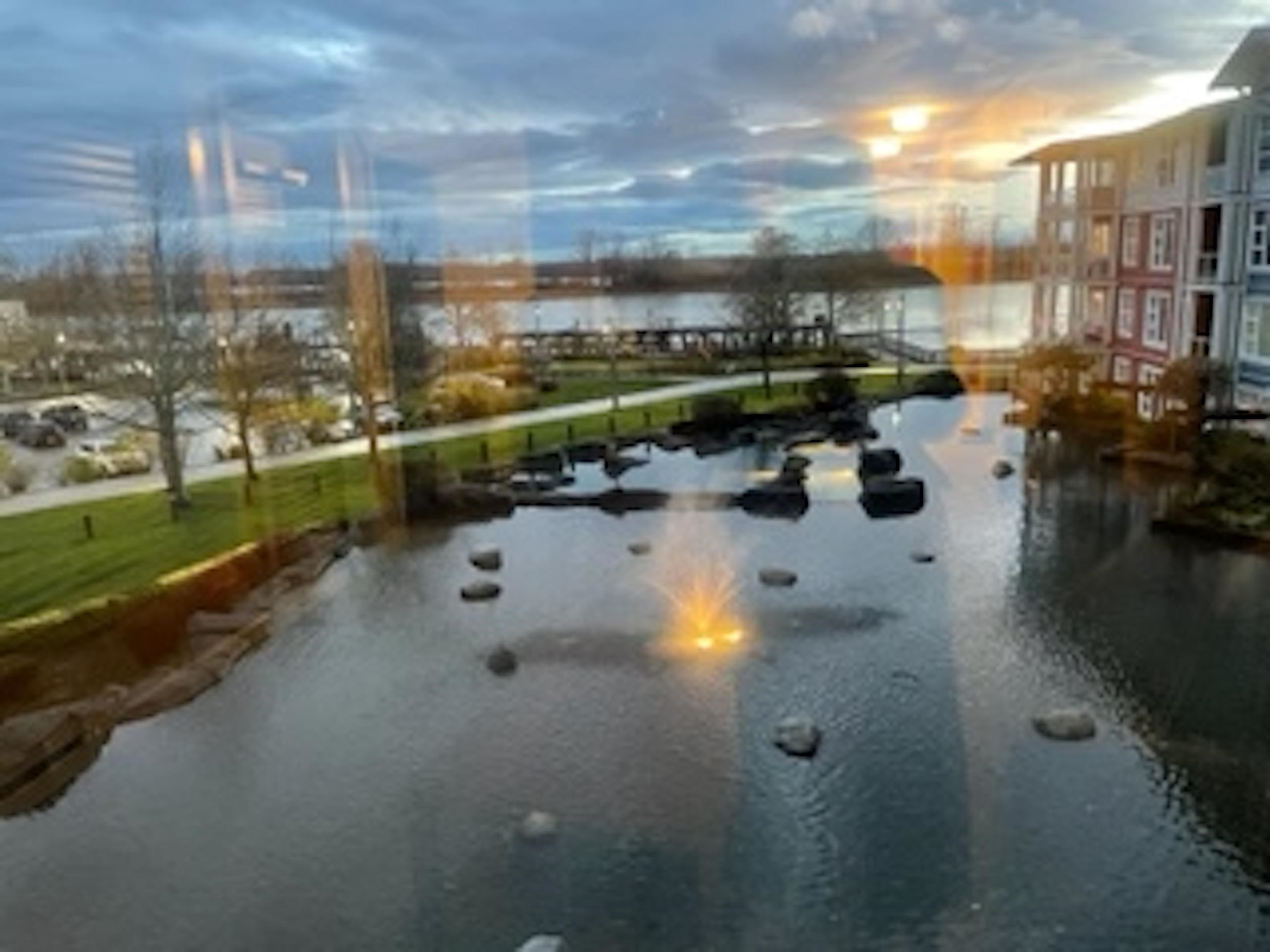 Steveston South Apartment/Condo for sale:  2 bedroom 1,090 sq.ft. (Listed 2021-11-25)