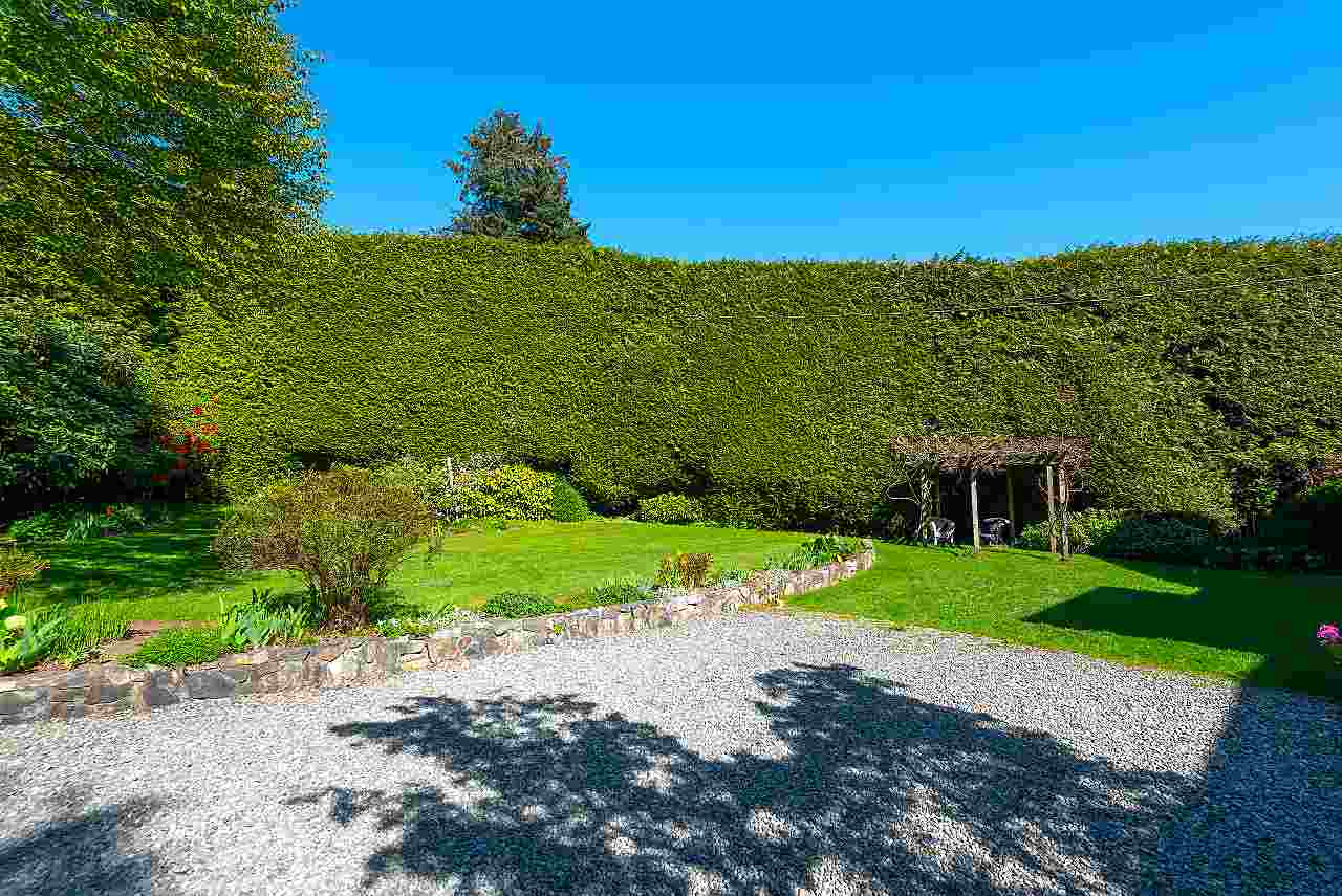 Olde Caulfeild House/Single Family for sale:  1 bedroom 250 sq.ft. (Listed 2022-02-21)