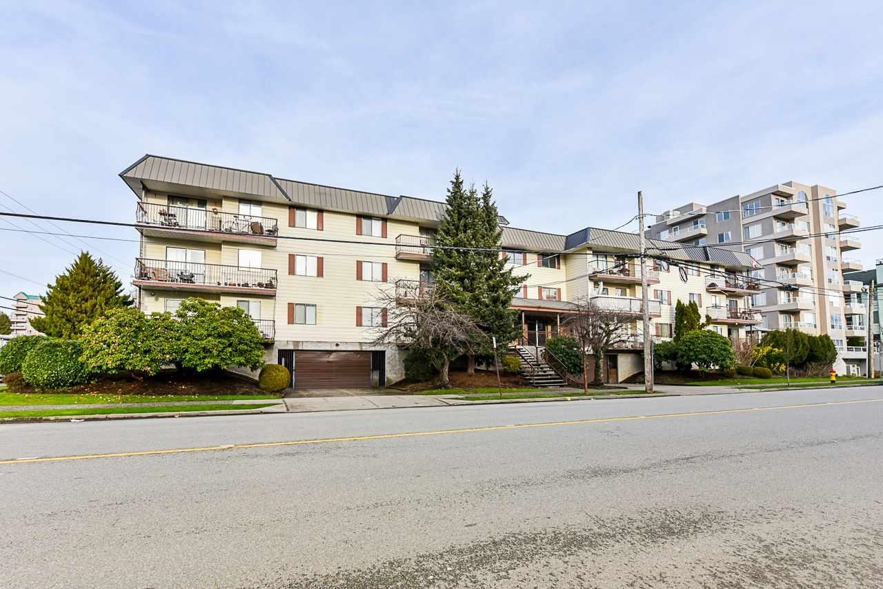 Chilliwack W Young-Well Apartment/Condo for sale:  2 bedroom 800 sq.ft. (Listed 5600-05-19)