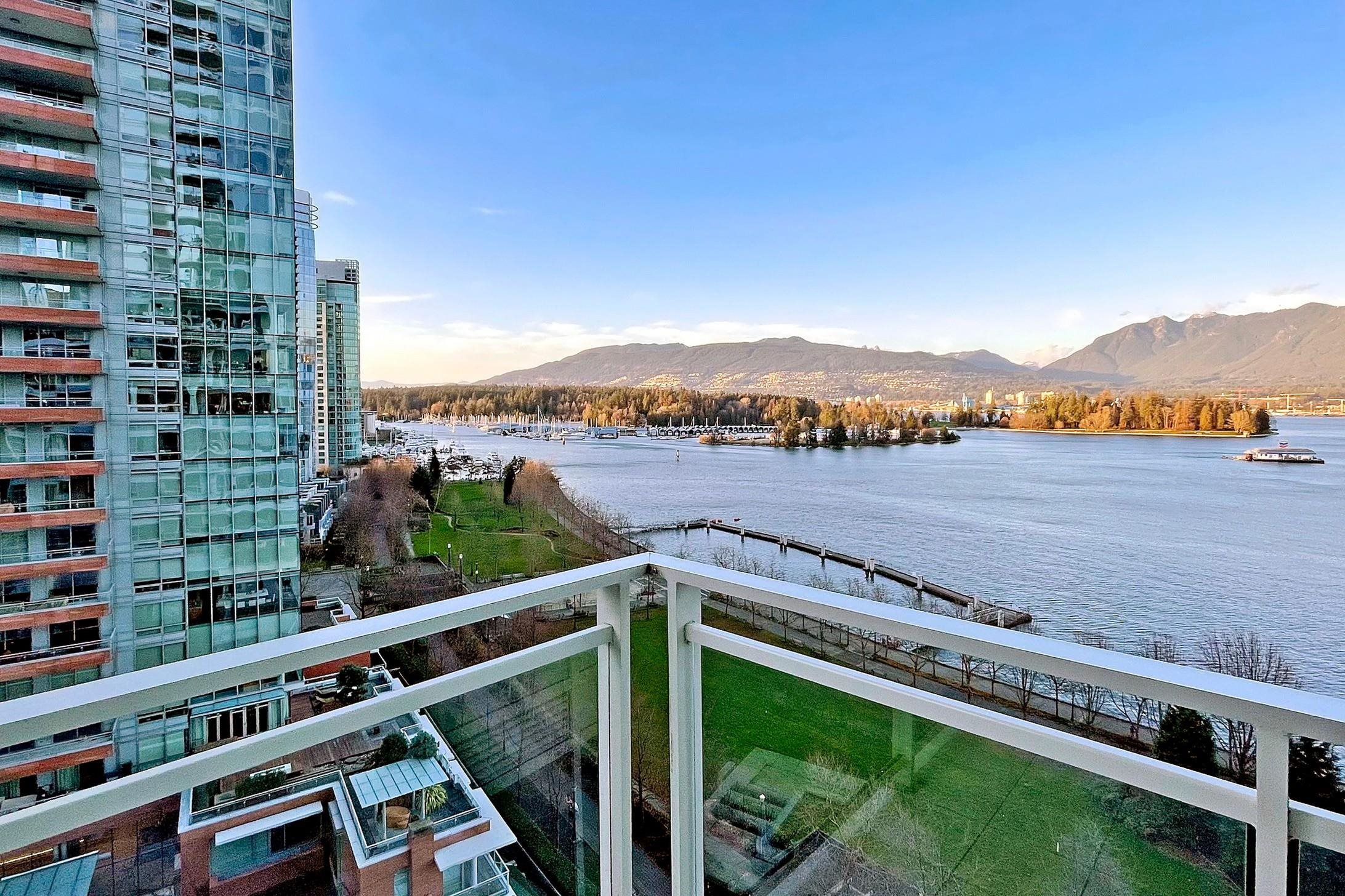 1139 CORDOVA, Vancouver, British Columbia V6C 0A1, 2 Bedrooms Bedrooms, ,2 BathroomsBathrooms,Residential Attached,For Sale,CORDOVA,R2639840