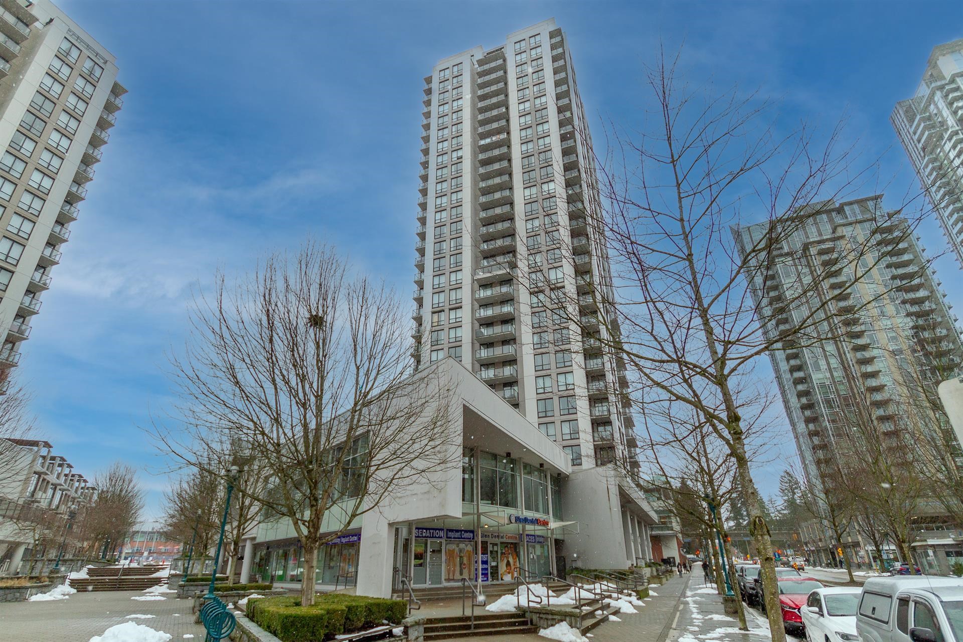 North Coquitlam Apartment/Condo for sale:  2 bedroom 1,000 sq.ft. (Listed 2022-01-21)