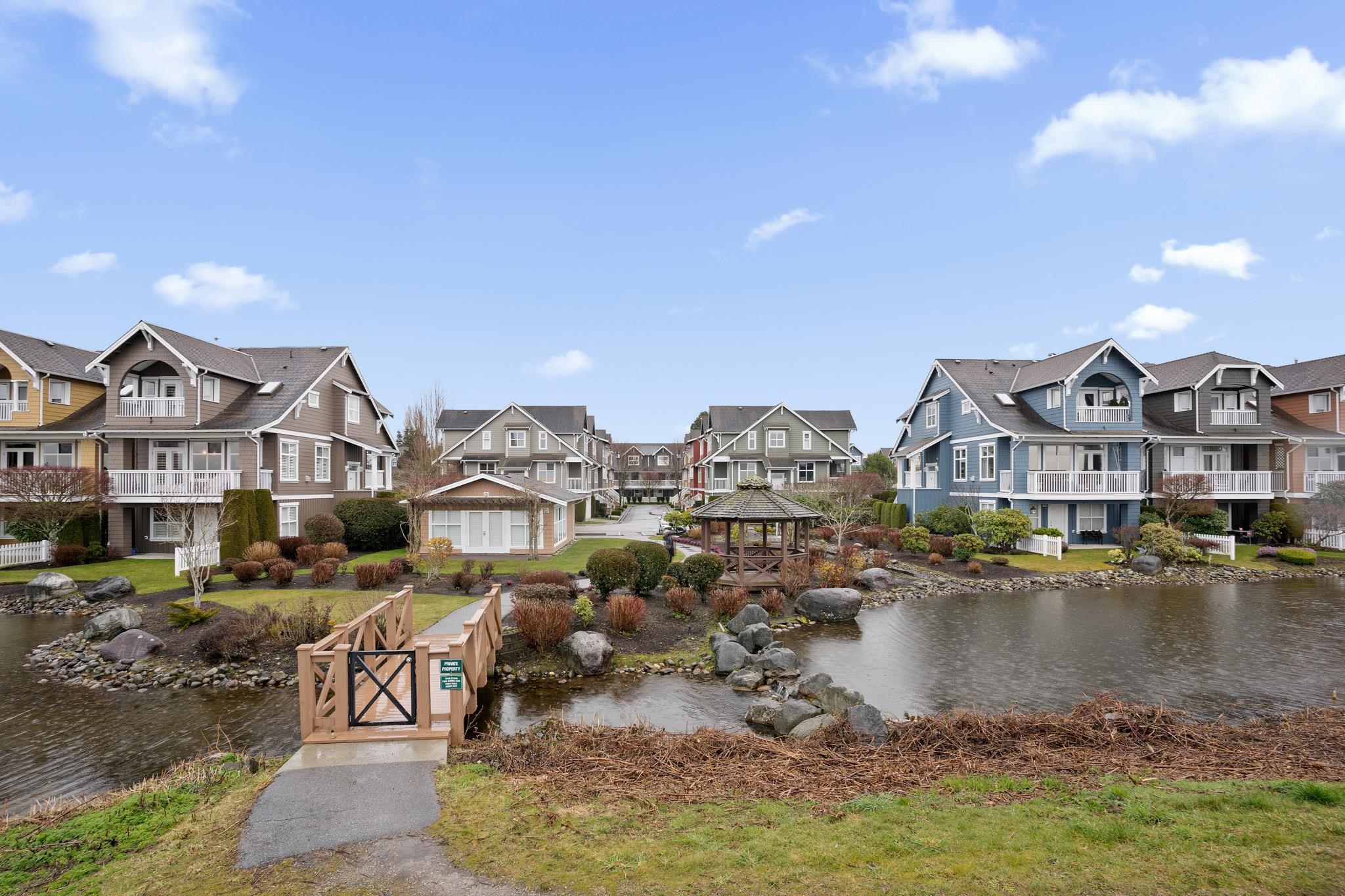Seafair Townhouse for sale:  3 bedroom 1,502 sq.ft. (Listed 2022-03-02)