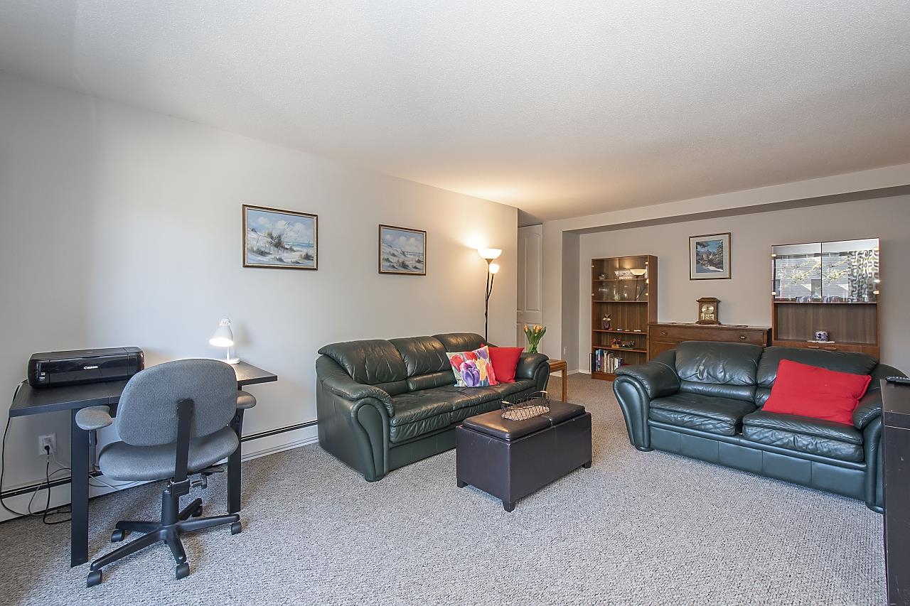 Central Pt Coquitlam Apartment/Condo for sale:  3 bedroom 1,101 sq.ft. (Listed 2022-03-09)