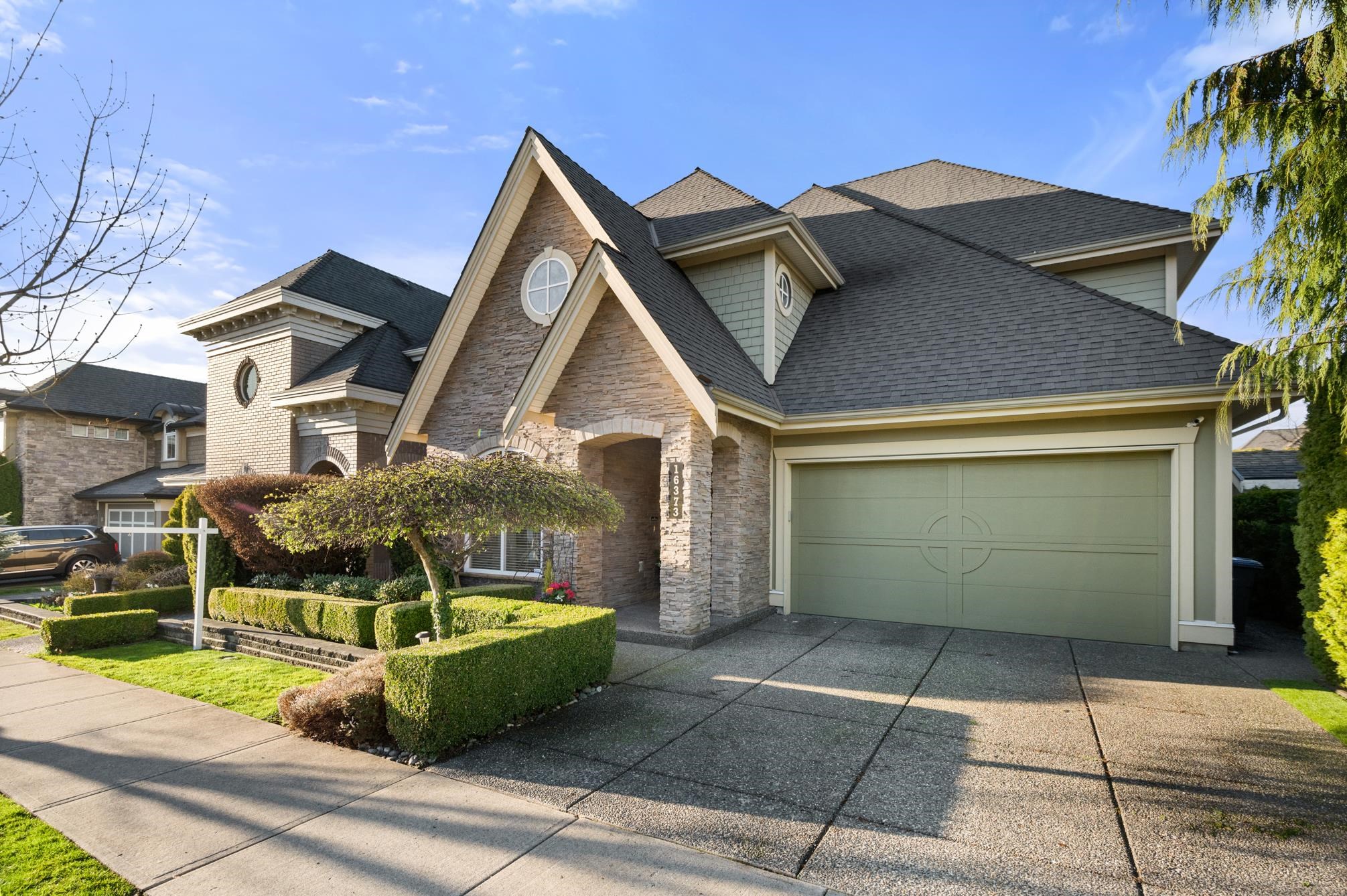Grandview Surrey House/Single Family for sale:  4 bedroom 3,827 sq.ft. (Listed 2022-03-24)