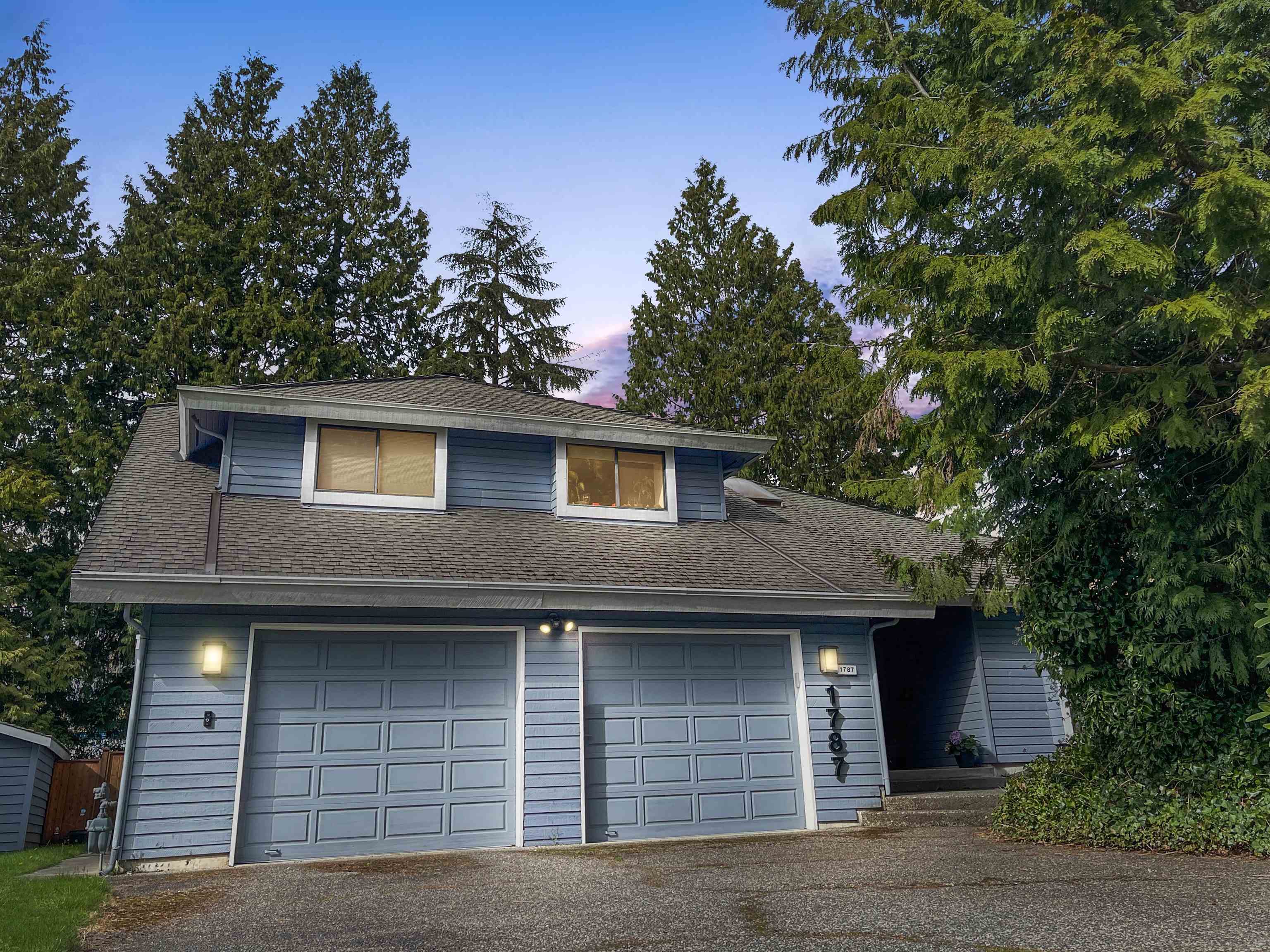 Crescent Bch Ocean Pk. House/Single Family for sale:  4 bedroom 2,562 sq.ft. (Listed 2022-04-20)