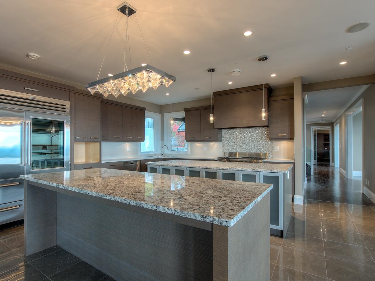 Listing image of 1026 EYREMOUNT DRIVE