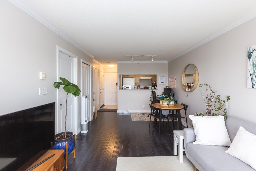 3660 VANNESS, Vancouver, British Columbia V5R 6H8, 1 Bedroom Bedrooms, ,1 BathroomBathrooms,Residential Attached,For Sale,VANNESS,R2691892