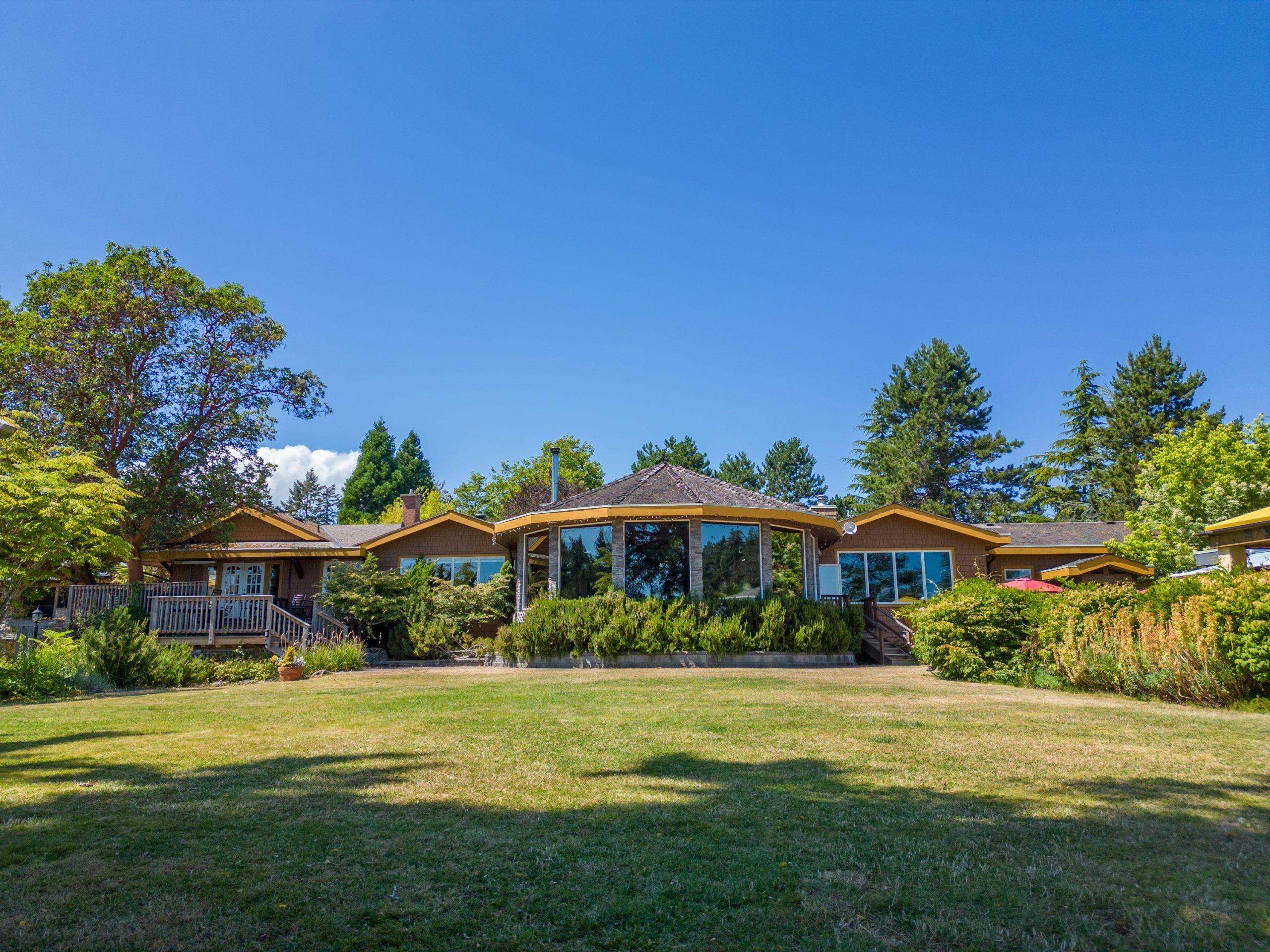 7-134 MADRONA ROAD, Galiano Island, British Columbia, ,1 BathroomBathrooms,Residential Attached,For Sale,R2697972