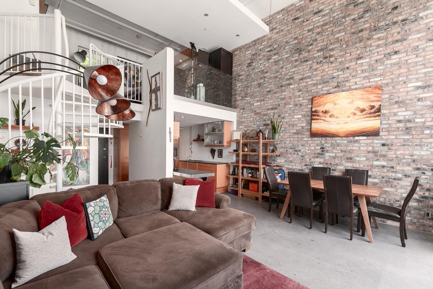 Mount Pleasant VE Apartment/Condo for sale:  1 bedroom 849 sq.ft. (Listed 2022-07-01)