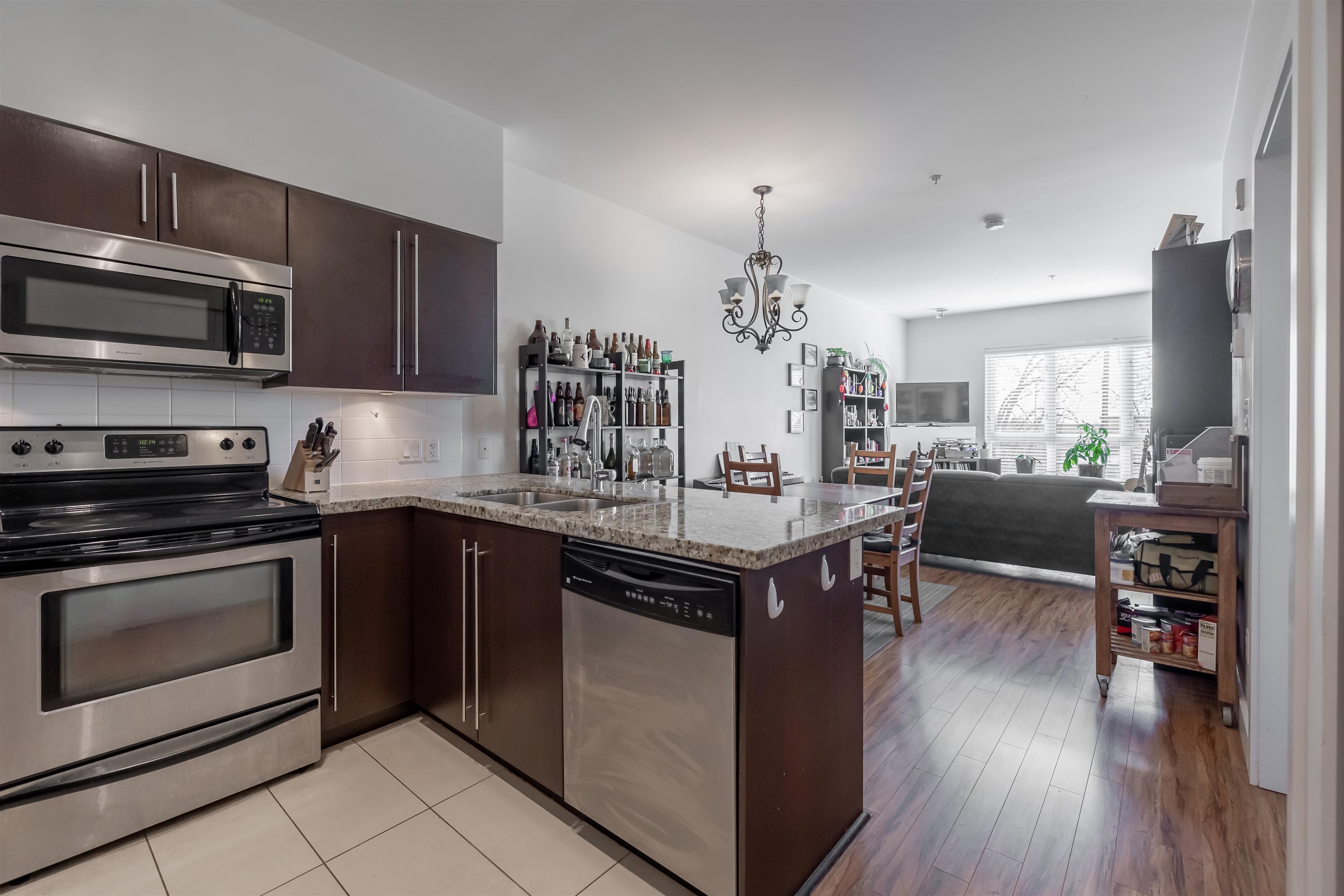 Highgate Apartment/Condo for sale:  1 bedroom 763 sq.ft. (Listed 9600-05-17)