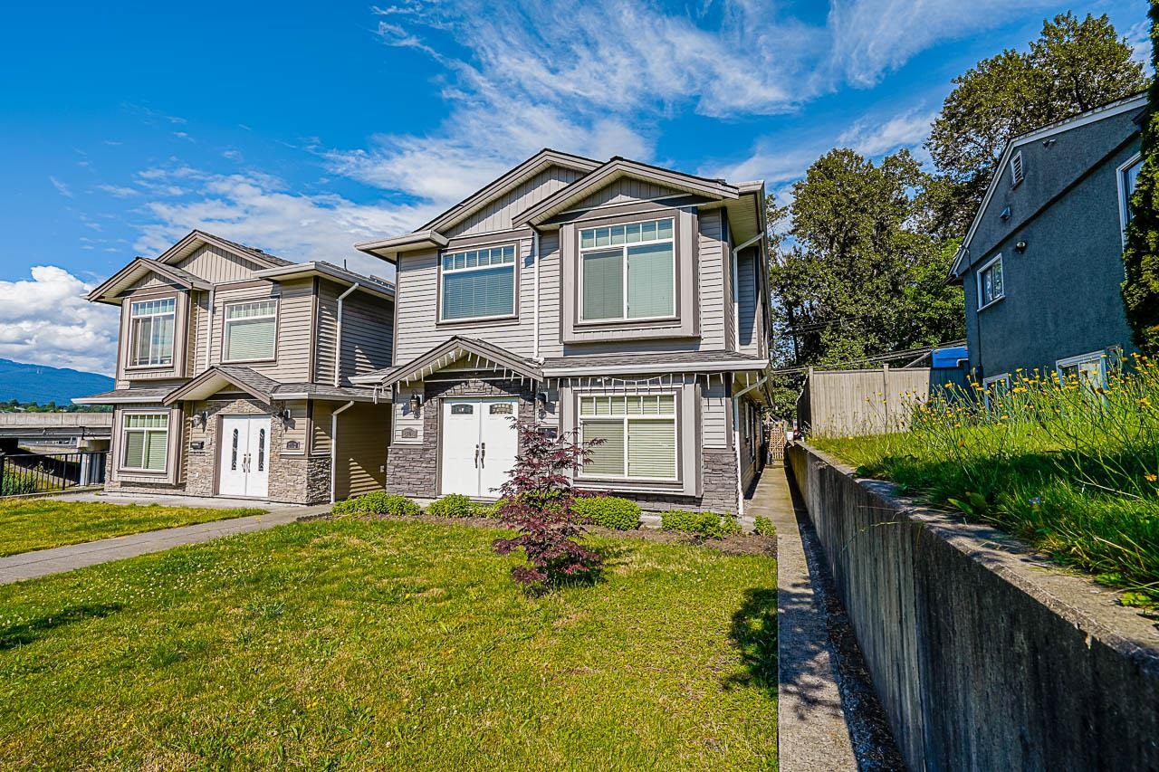 For Sale 1,750,000 2708 BOUNDARY ROAD, Burnaby, BC