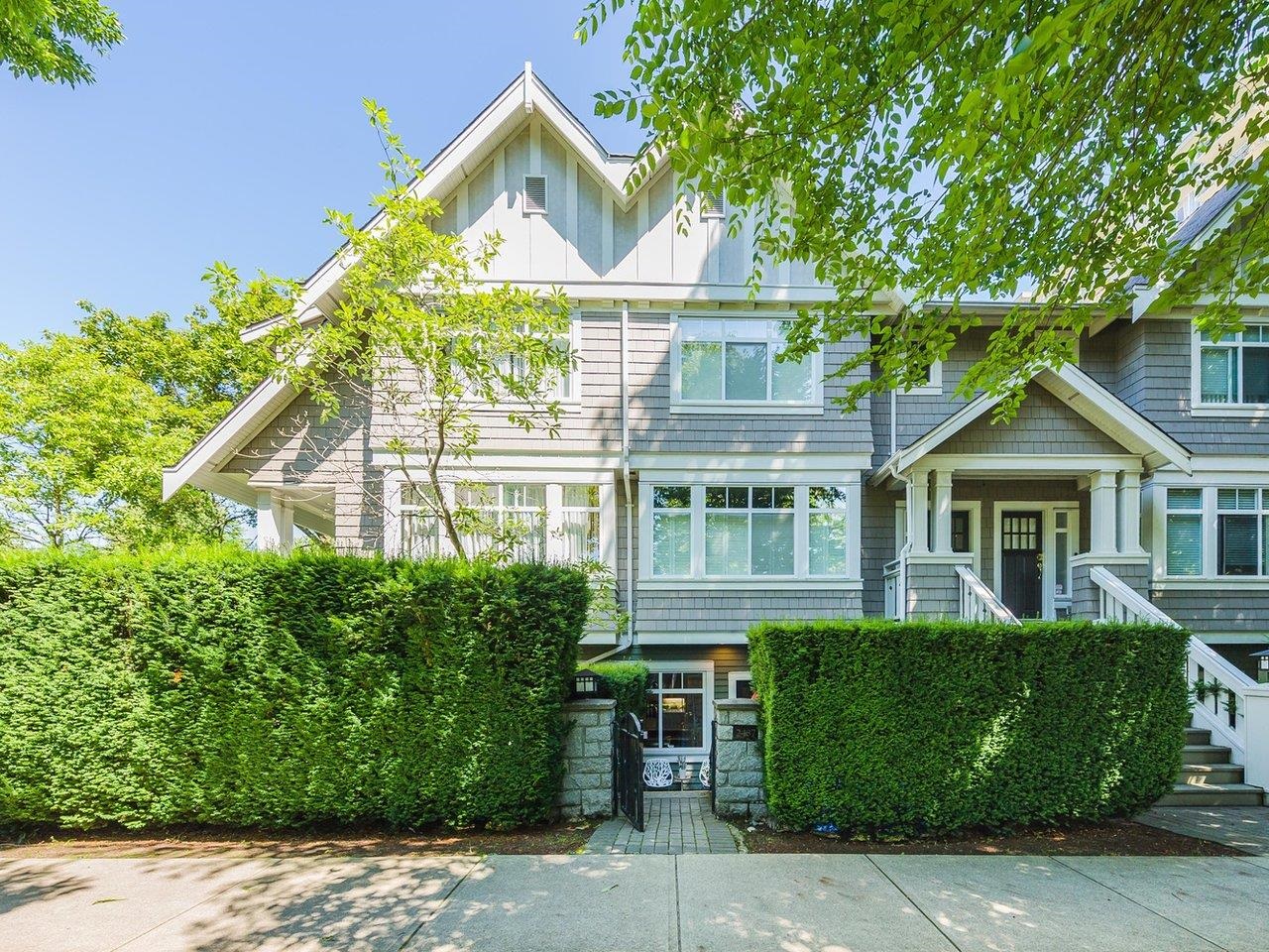 2487 W 39th Ave, Vancouver, BC
