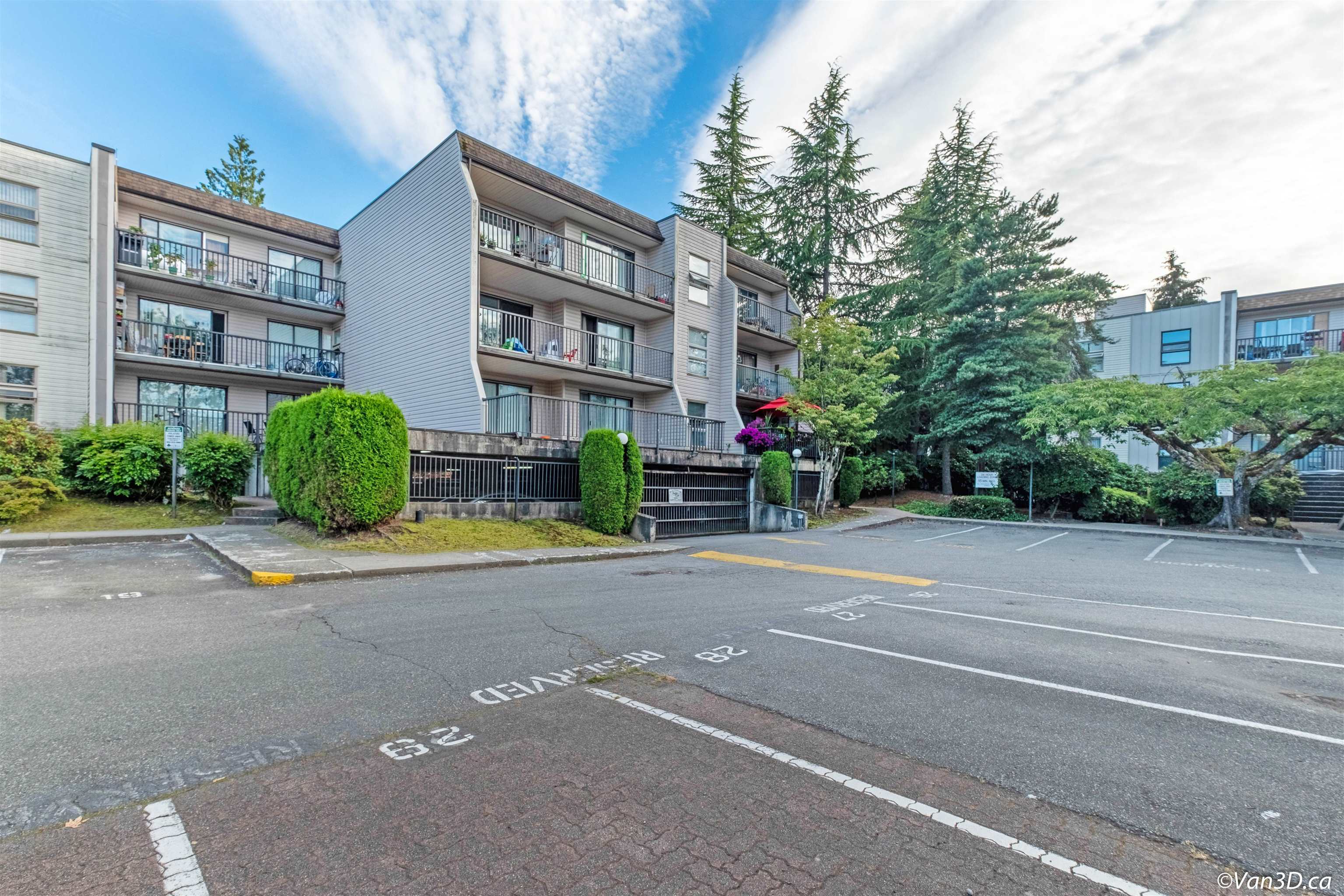 15238 100, Surrey, British Columbia V3R 7T9, 2 Bedrooms Bedrooms, ,1 BathroomBathrooms,Residential Attached,For Sale,100,R2710048