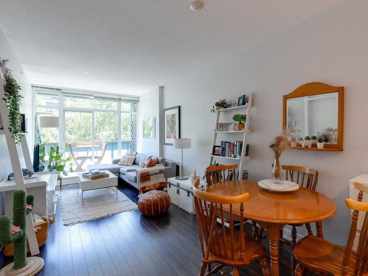1777 7TH, Vancouver, British Columbia V6J 0E5, 1 Bedroom Bedrooms, ,1 BathroomBathrooms,Residential Attached,For Sale,7TH,R2710138